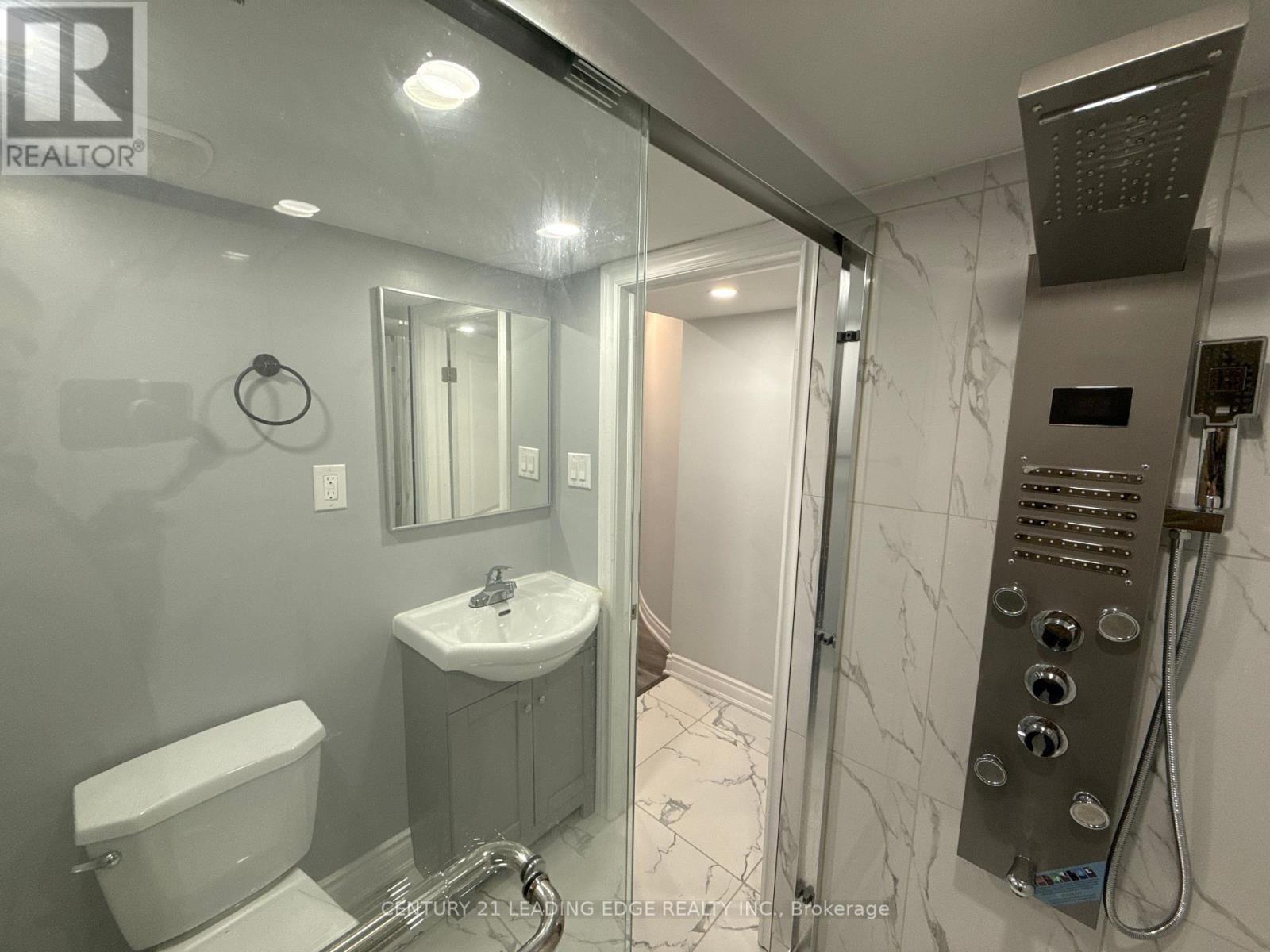 Lower - 11 Northern Breeze Crescent, Whitby, Ontario  L1R 0P4 - Photo 13 - E13522886