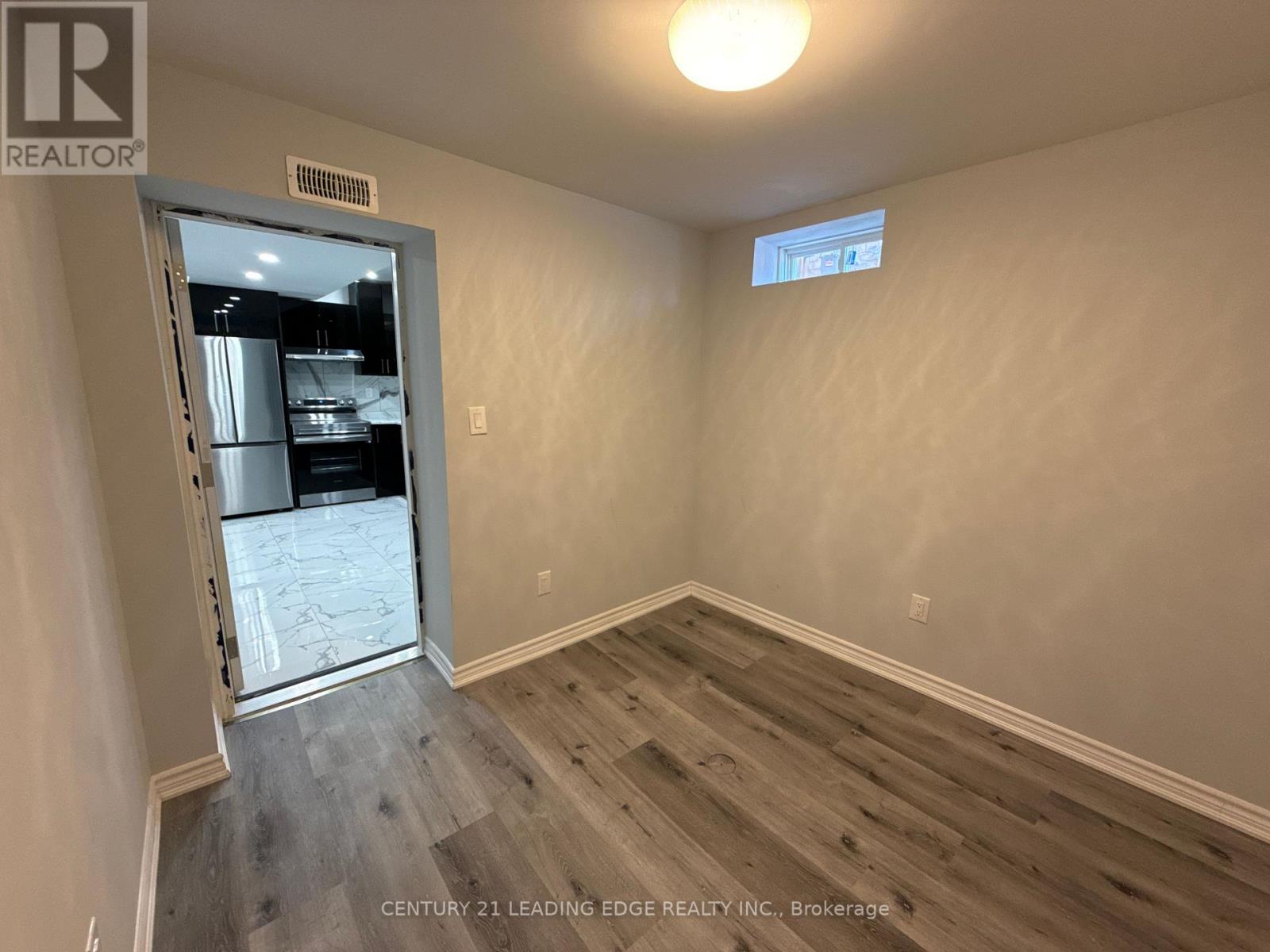 Lower - 11 Northern Breeze Crescent, Whitby, Ontario  L1R 0P4 - Photo 21 - E13522886