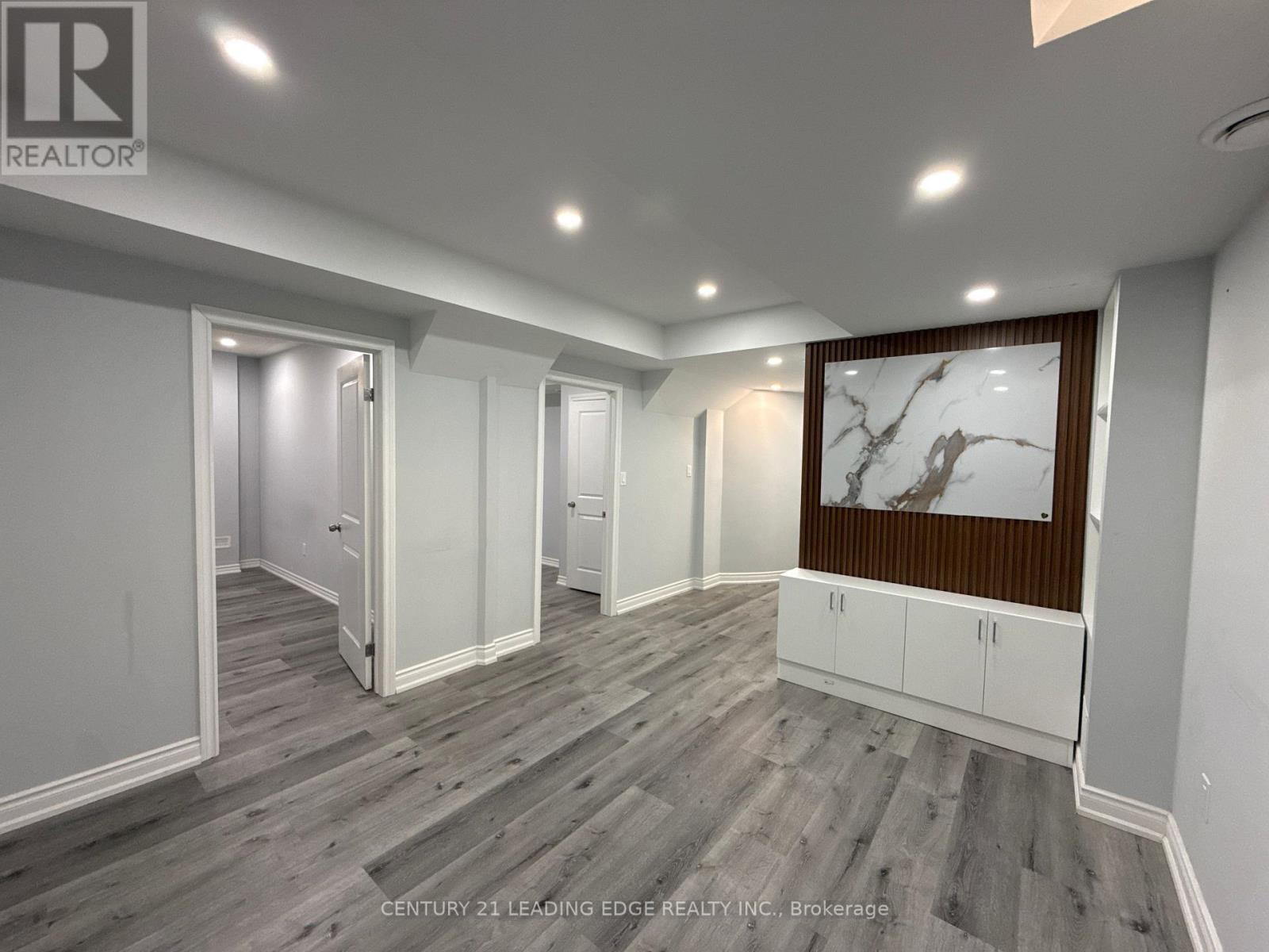 Lower - 11 Northern Breeze Crescent, Whitby, Ontario  L1R 0P4 - Photo 3 - E13522886