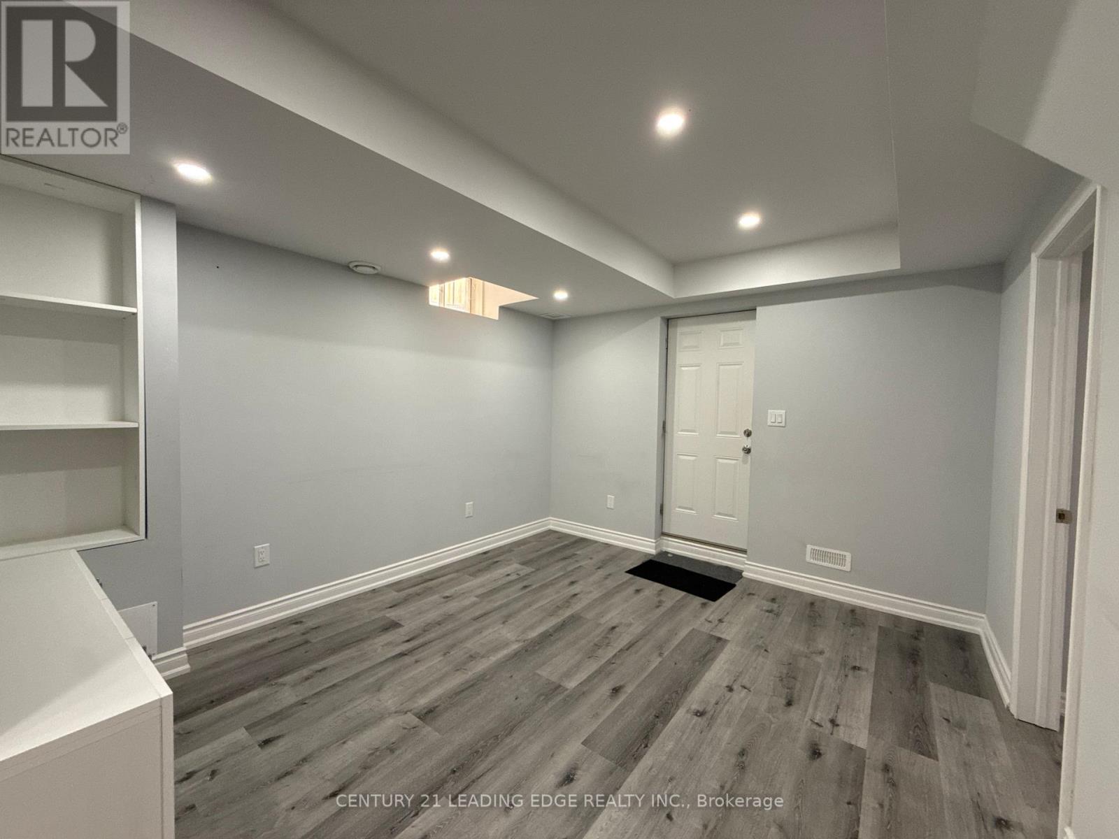 Lower - 11 Northern Breeze Crescent, Whitby, Ontario  L1R 0P4 - Photo 4 - E13522886
