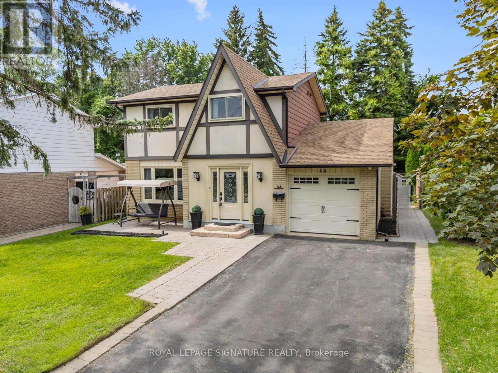 44 KIRKDENE DRIVE, Toronto, Ontario