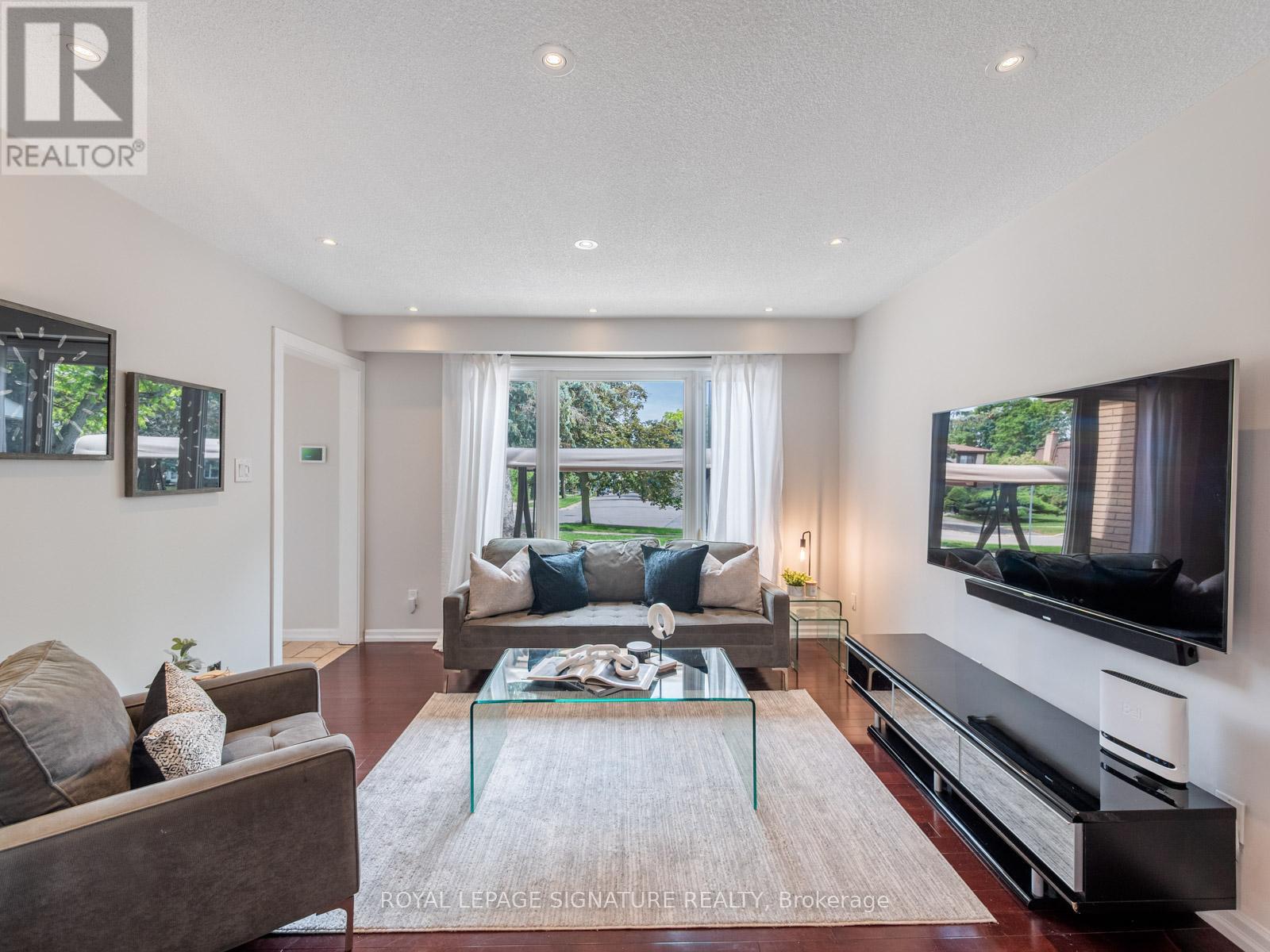 44 Kirkdene Drive, Toronto, Ontario  M1C 3A7 - Photo 8 - E13505894