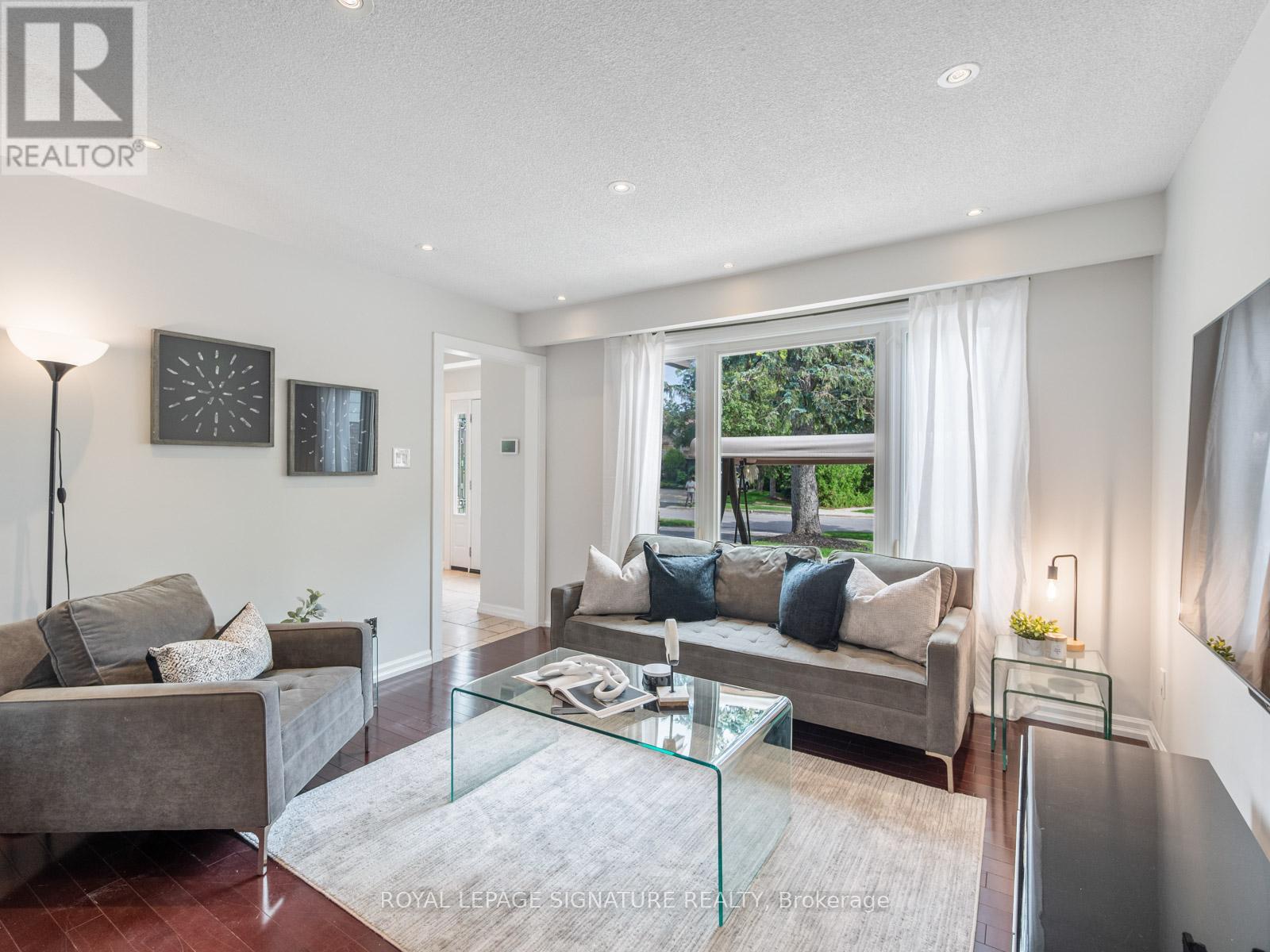 44 Kirkdene Drive, Toronto, Ontario  M1C 3A7 - Photo 7 - E13505894