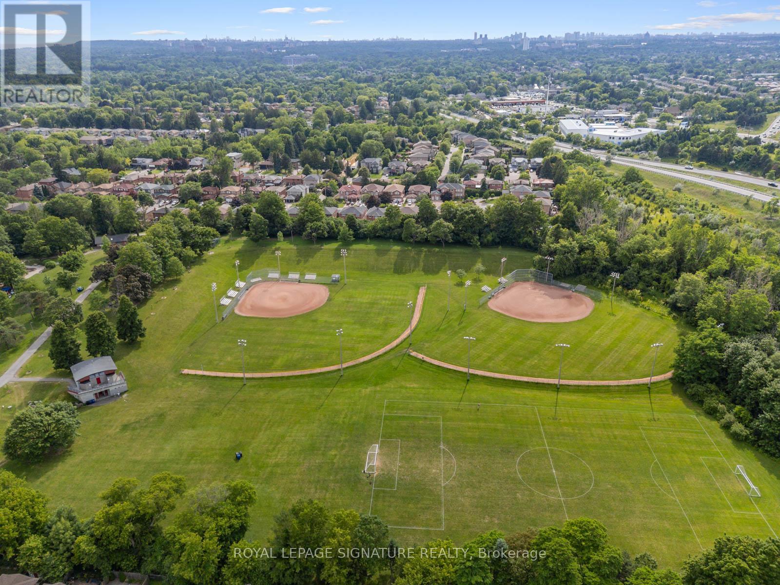 44 Kirkdene Drive, Toronto, Ontario  M1C 3A7 - Photo 47 - E13505894