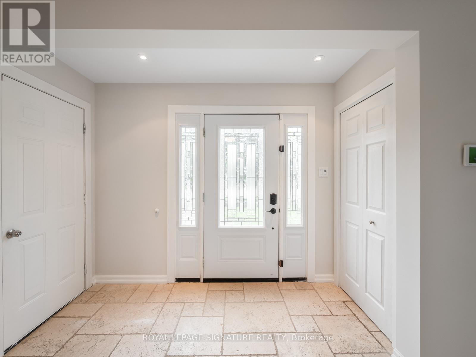 44 Kirkdene Drive, Toronto, Ontario  M1C 3A7 - Photo 5 - E13505894