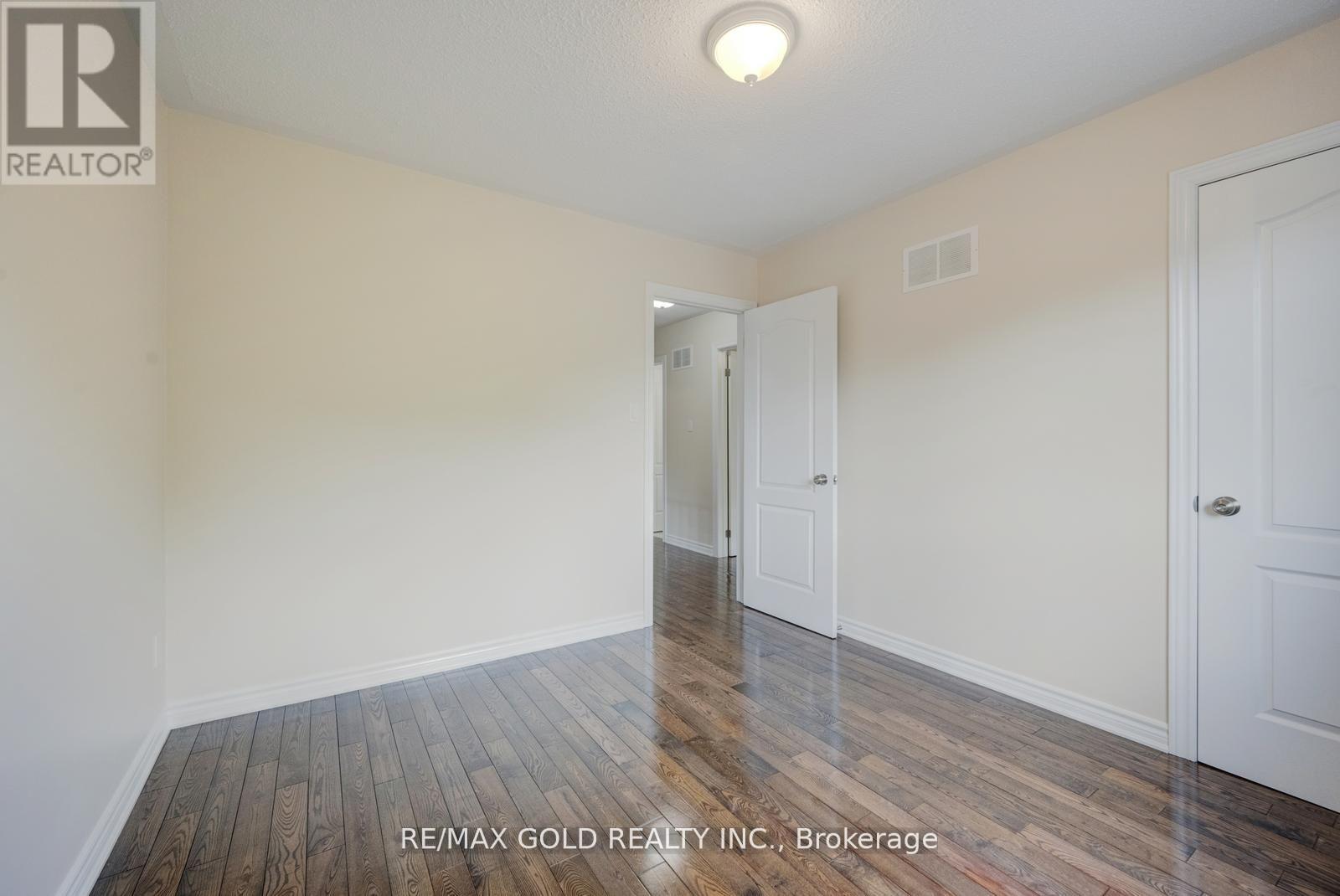 6258 Atherly Crescent, Mississauga, Ontario  L5N 2J2 - Photo 21 - W13522888