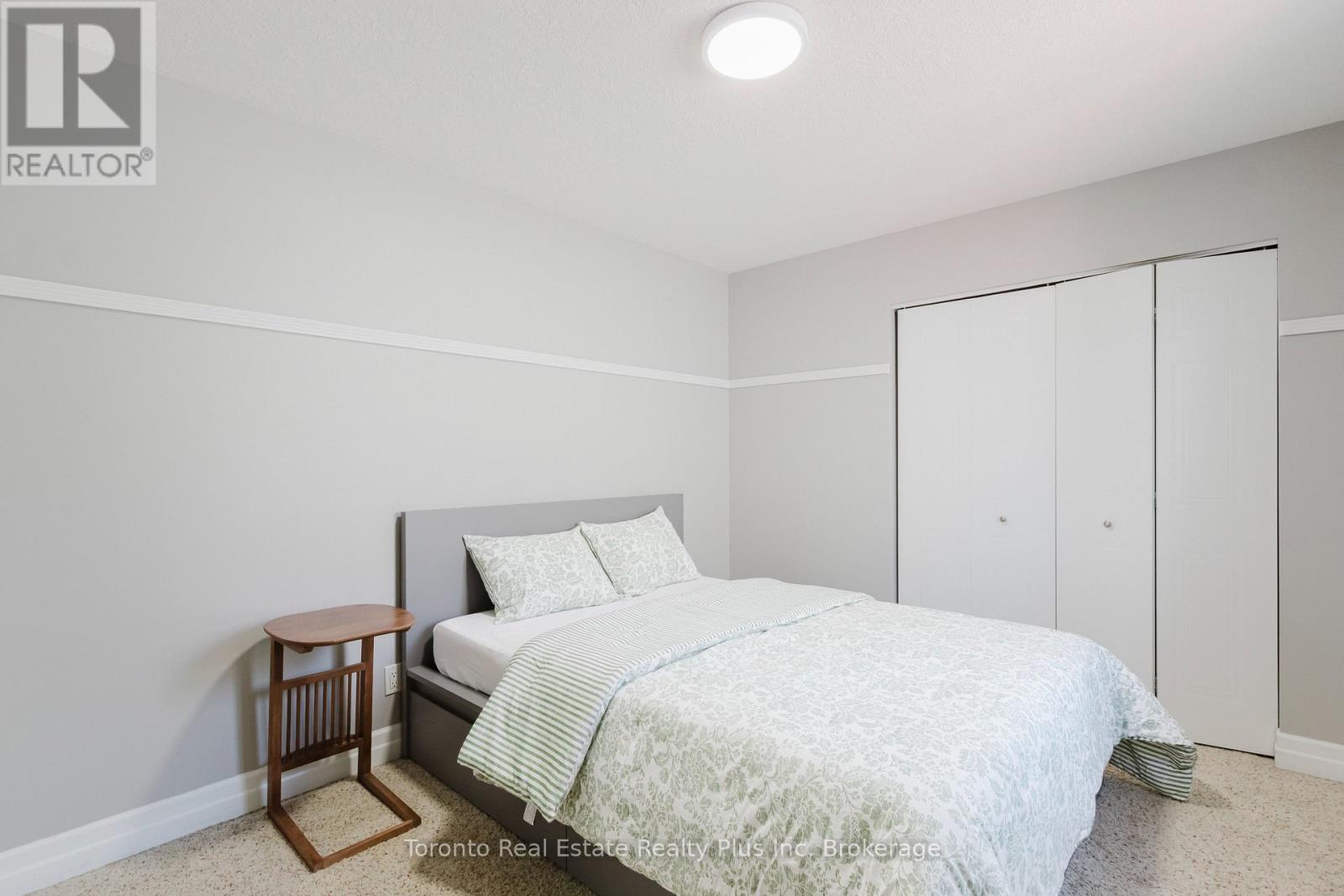 597 Little Dover Crescent E, Waterloo, Ontario  N2K 4E5 - Photo 24 - X13522824