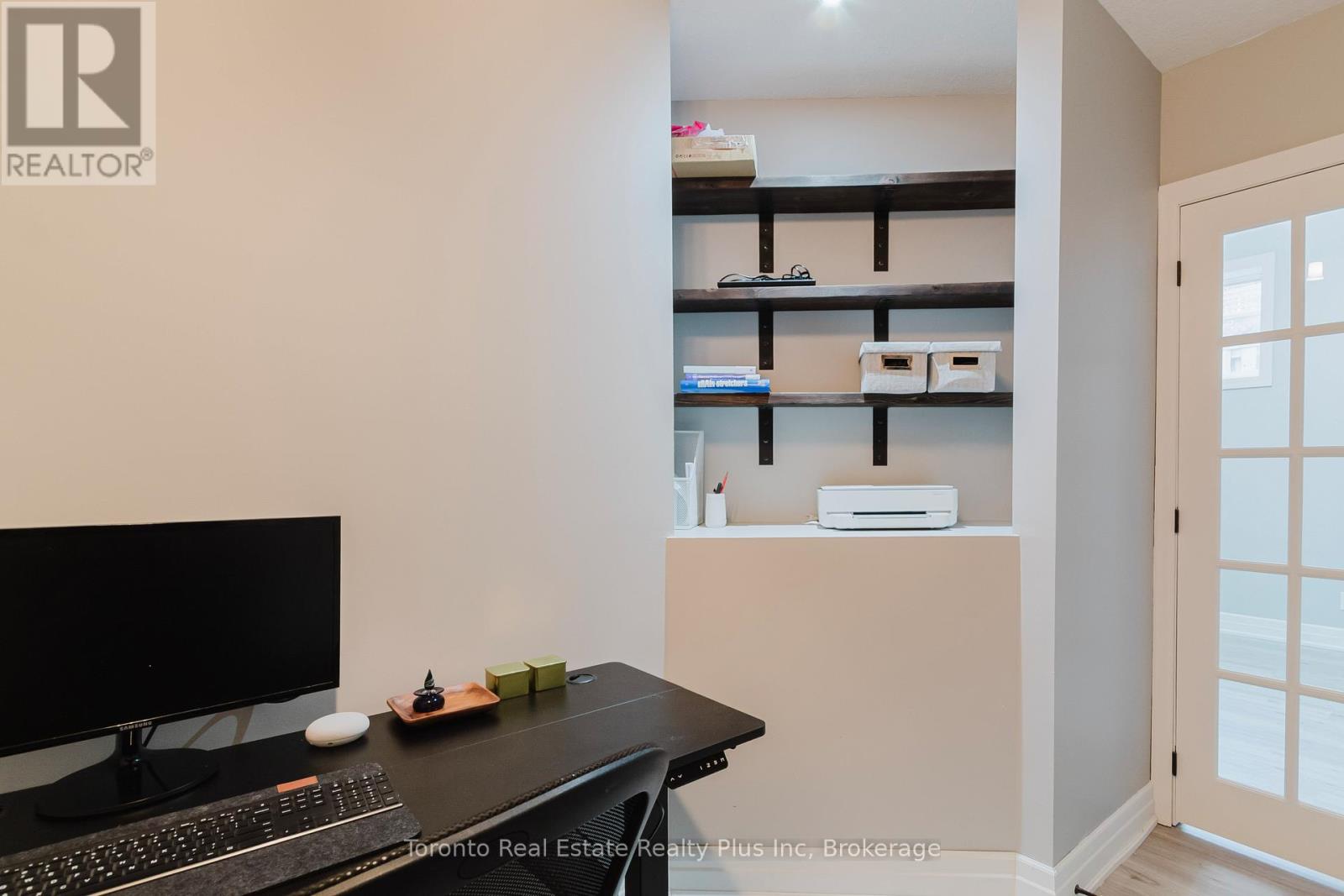 597 Little Dover Crescent E, Waterloo, Ontario  N2K 4E5 - Photo 35 - X13522824
