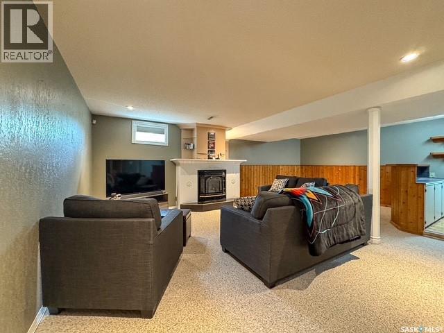 437 Russell Crescent, Swift Current, Saskatchewan  S9H 4S6 - Photo 20 - SK041495