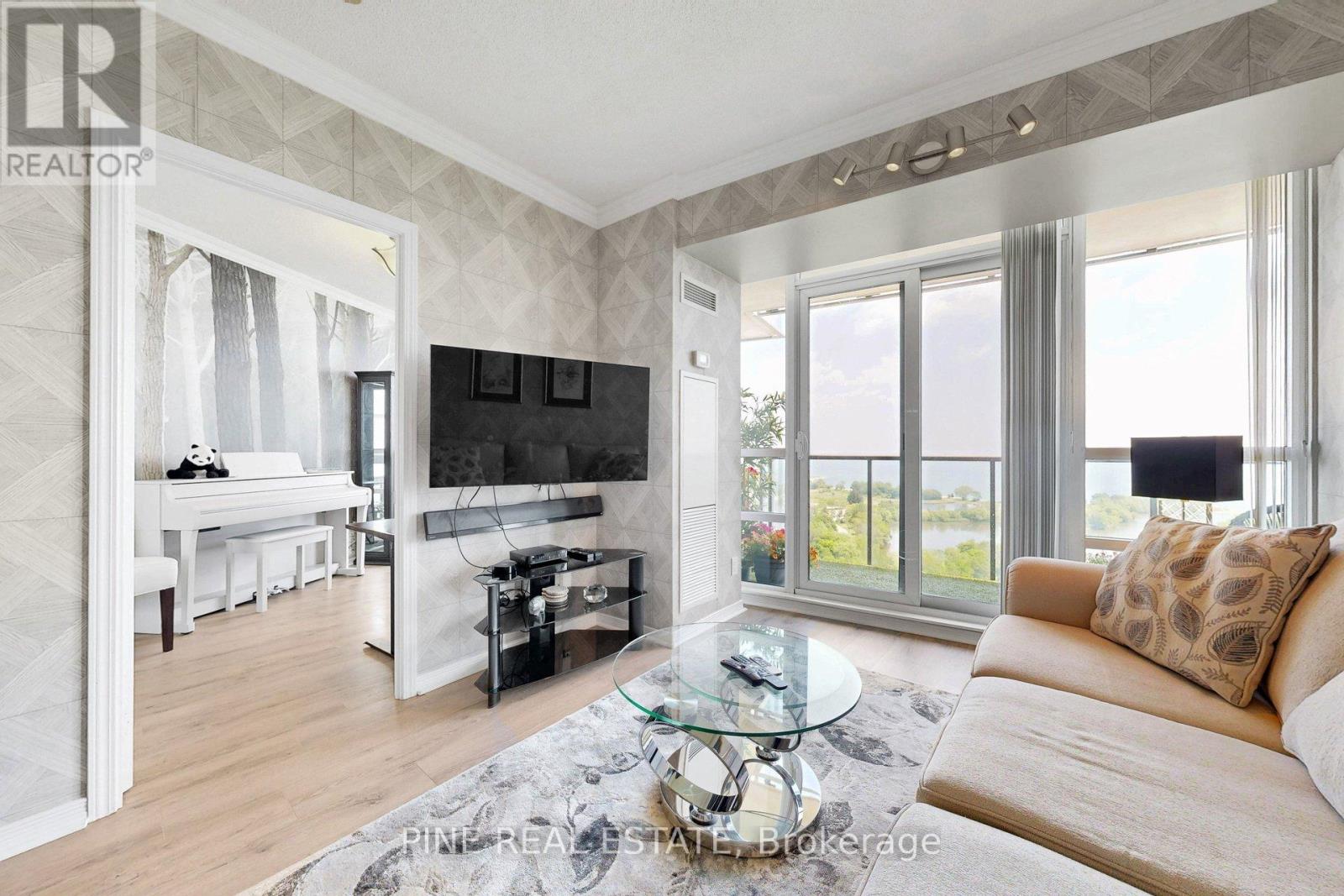 1807 - 2230 Lake Shore Boulevard W, Toronto, Ontario  M8V 0B2 - Photo 17 - W13521934