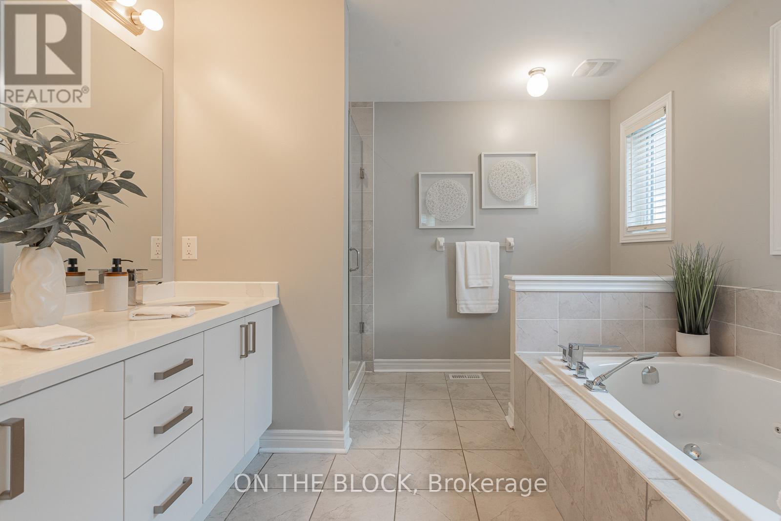 125 Leney Street, Ajax, Ontario  L1Z 0T6 - Photo 17 - E13522934