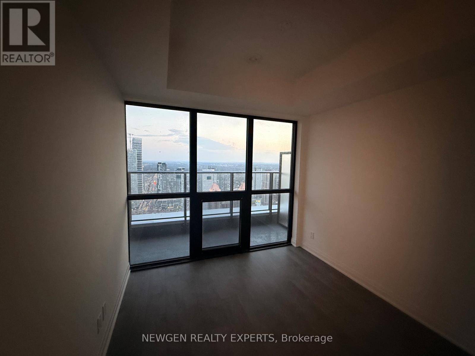 5506 - 4015 The Exchange, Mississauga, Ontario  L5B 0N9 - Photo 4 - W13522920