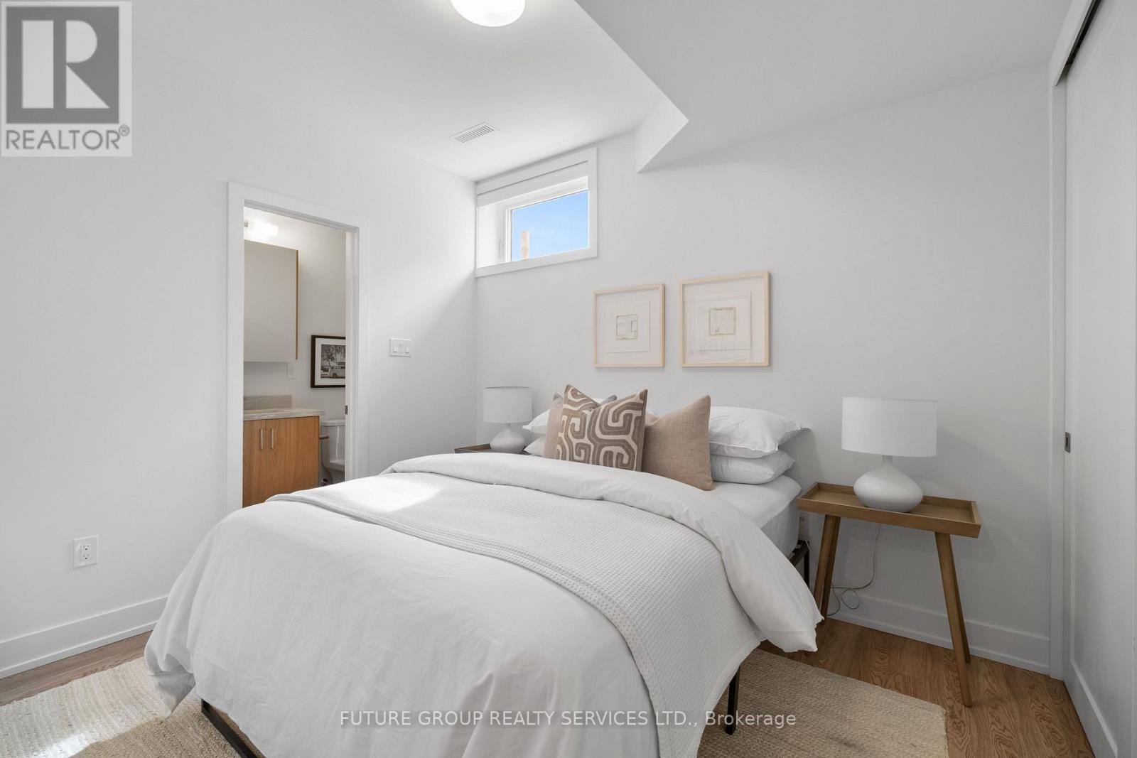 Unit 2 - 34 Poplar Avenue, Toronto, Ontario  M9B 3R4 - Photo 14 - W13522942