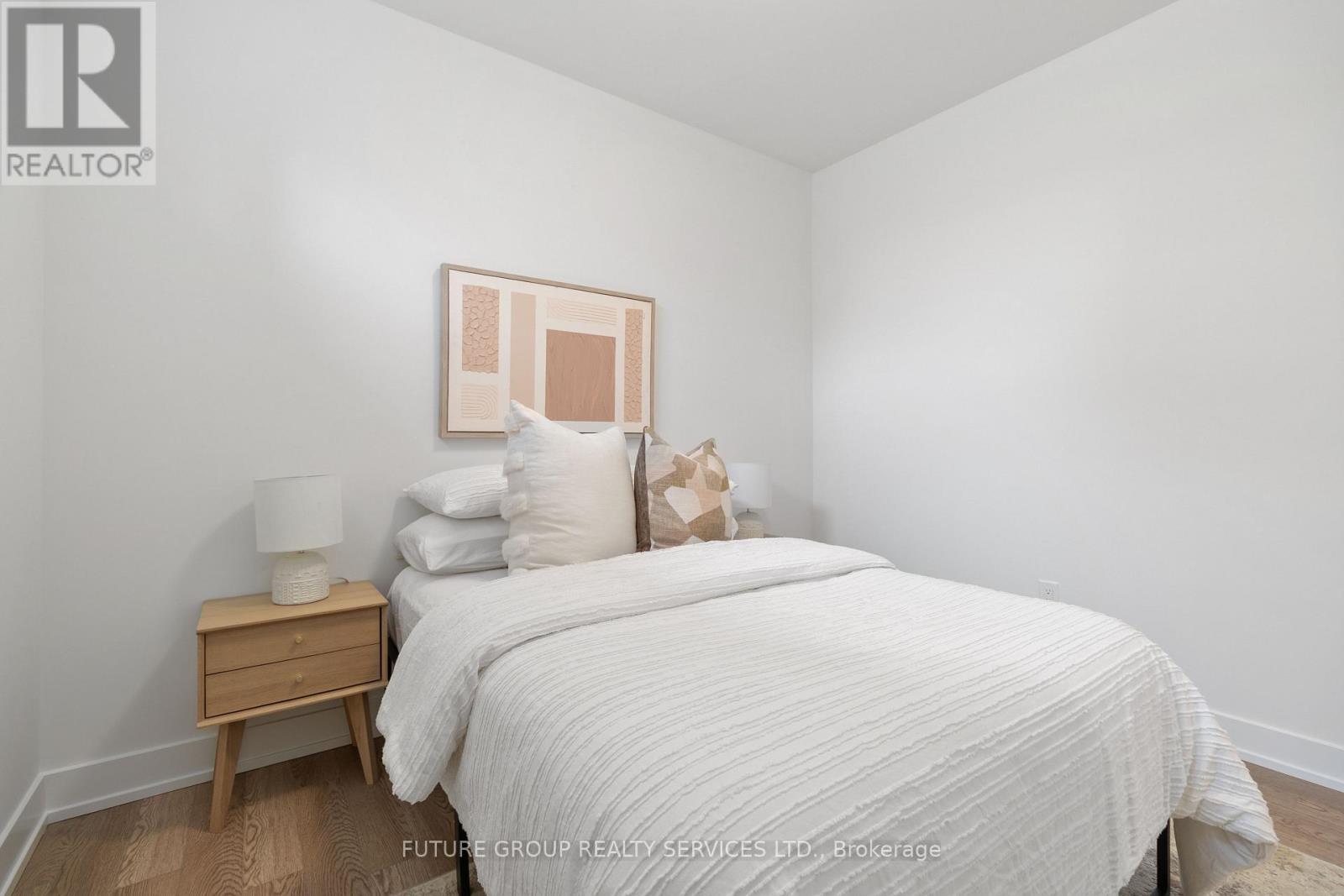 Unit 2 - 34 Poplar Avenue, Toronto, Ontario  M9B 3R4 - Photo 18 - W13522942