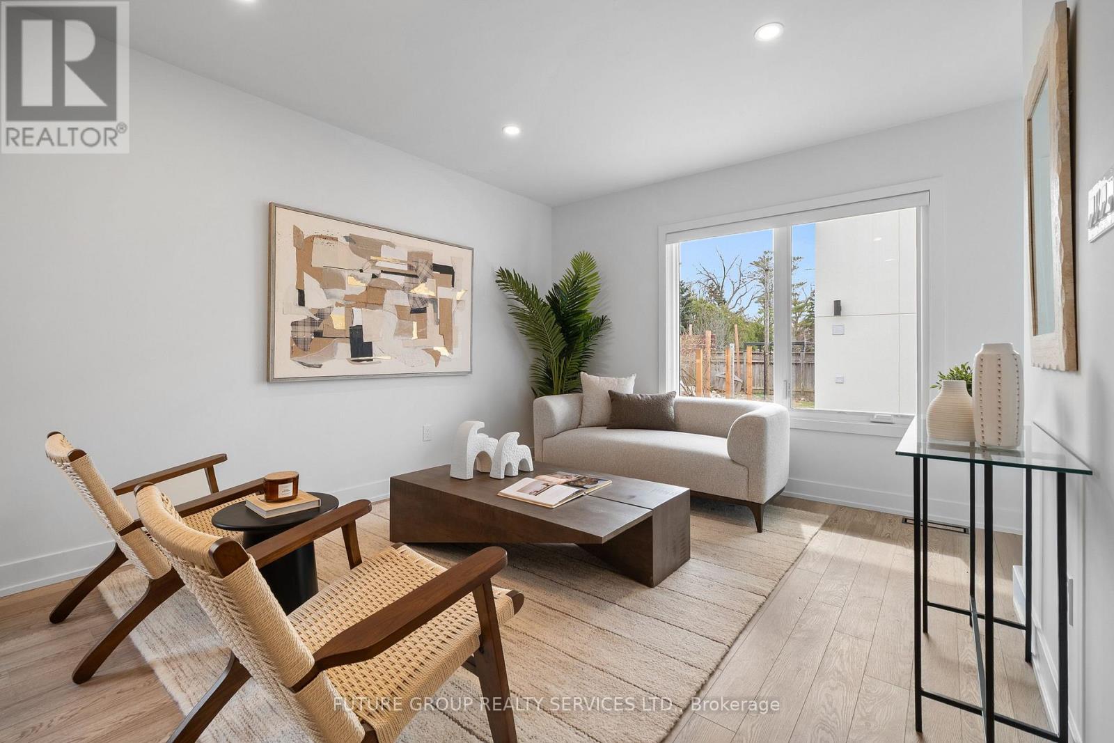 Unit 2 - 34 Poplar Avenue, Toronto, Ontario  M9B 3R4 - Photo 6 - W13522942