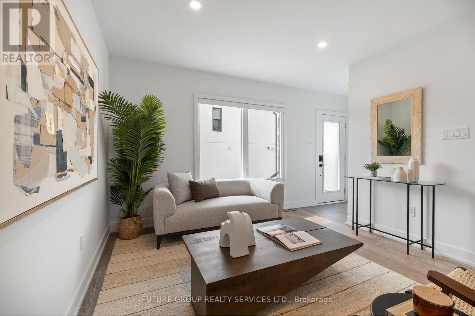 Unit 2 - 34 Poplar Avenue, Toronto, Ontario  M9B 3R4 - Photo 8 - W13522942