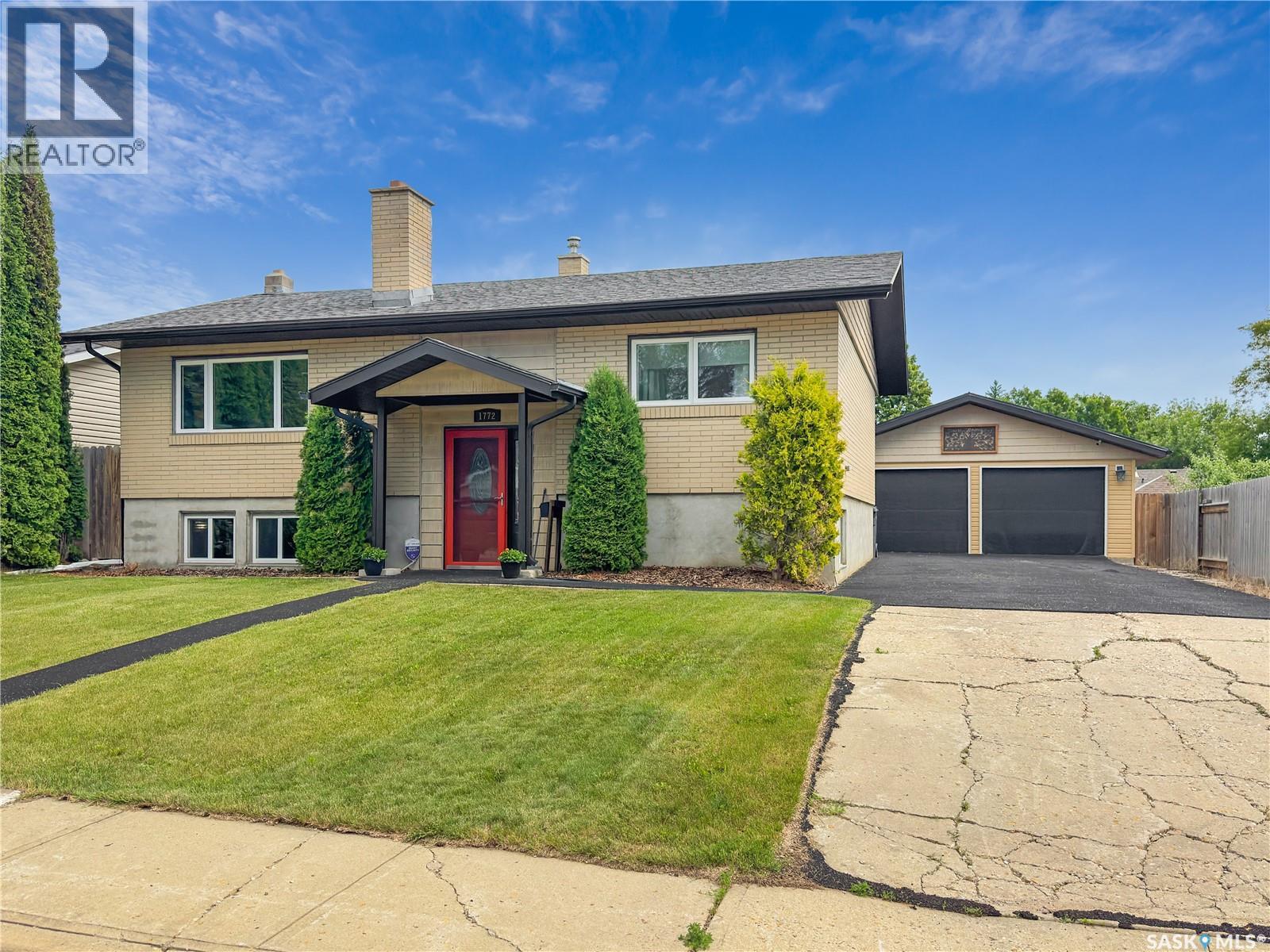 1772 Centennial CRESCENT, North Battleford, Saskatchewan