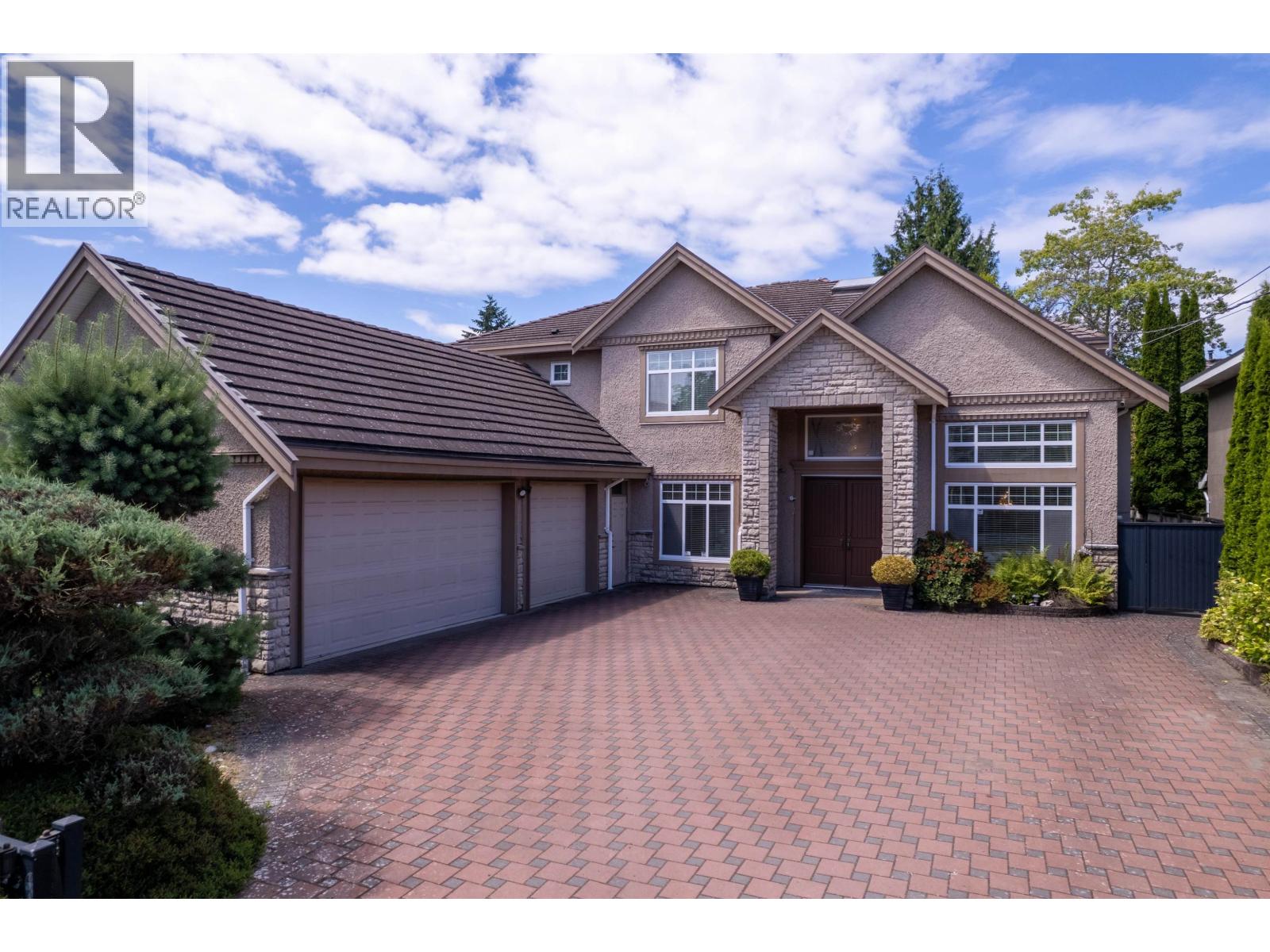 8811 Minler Road, Richmond, British Columbia  V7C 3V1 - Photo 2 - R3141530
