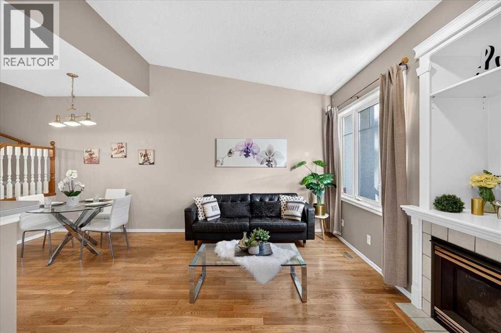 17 Edgeridge Terrace NW, Calgary, Alberta  T3A 6C1 - Photo 14 - A2322876