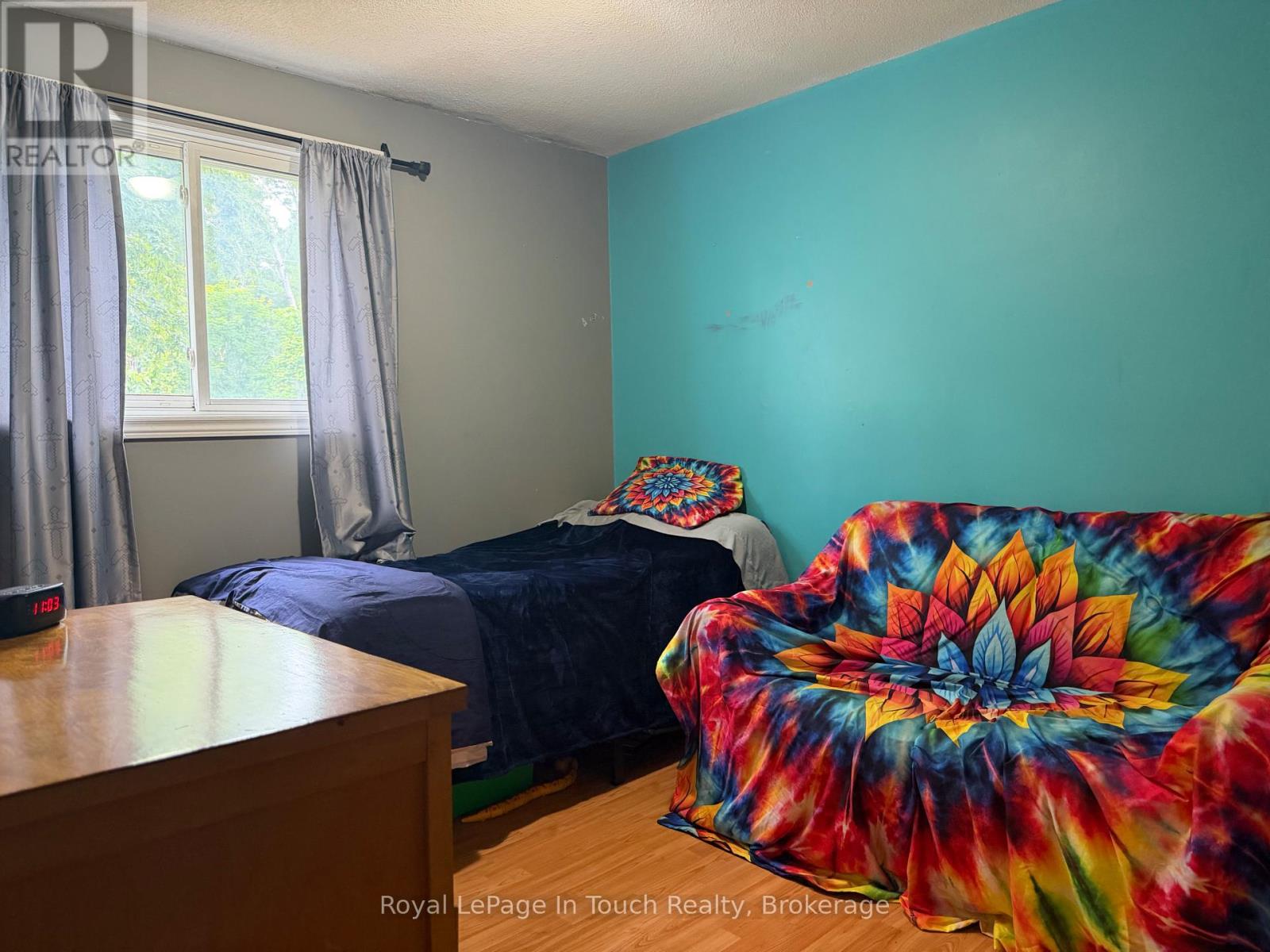 111 Burke Street, Penetanguishene, Ontario  L9M 1B2 - Photo 10 - S13523014