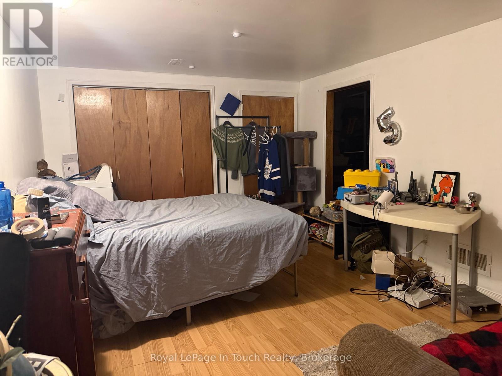 111 Burke Street, Penetanguishene, Ontario  L9M 1B2 - Photo 15 - S13523014