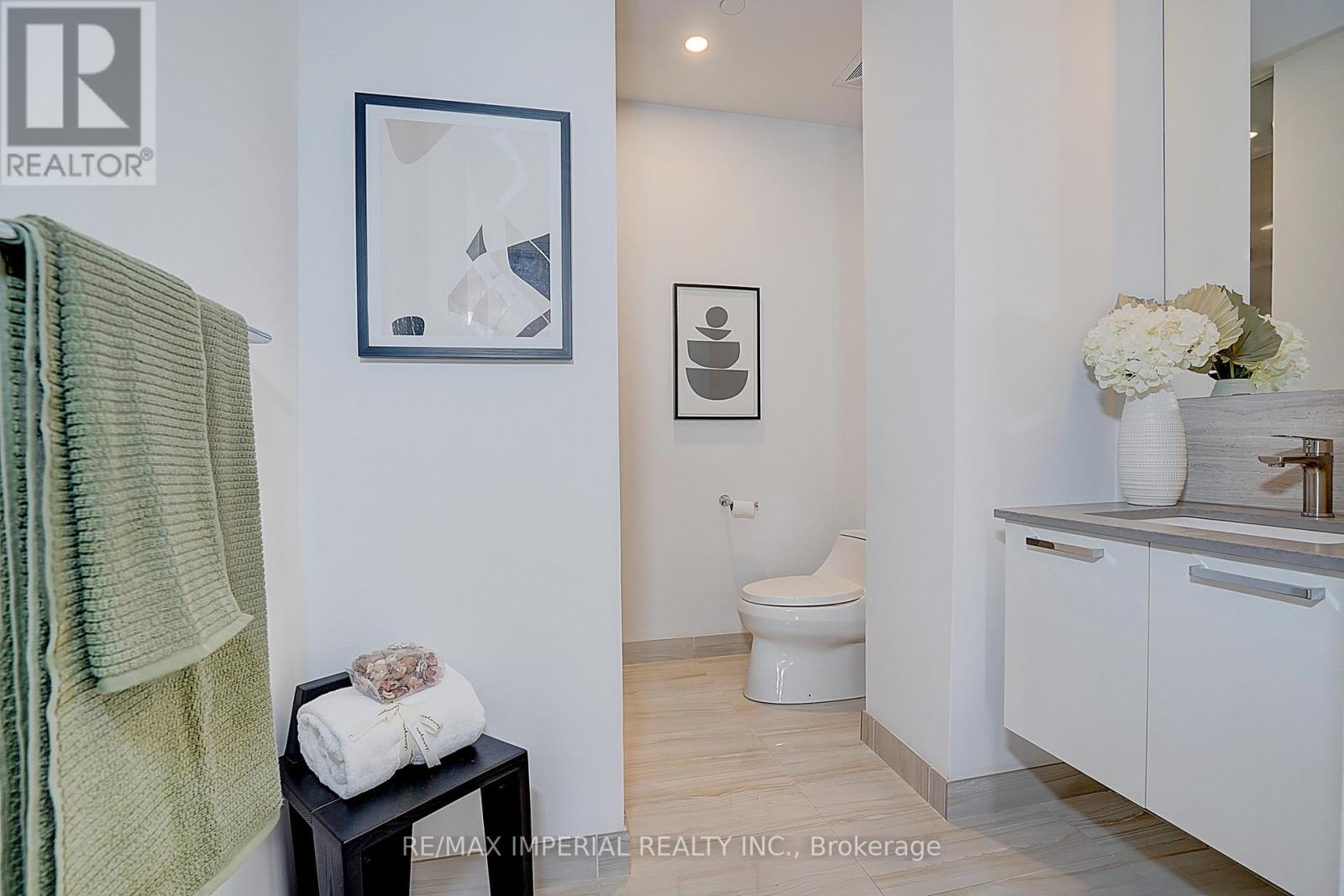 4907 - 50 Charles Street E, Toronto, Ontario  M4Y 0C3 - Photo 34 - C13522992