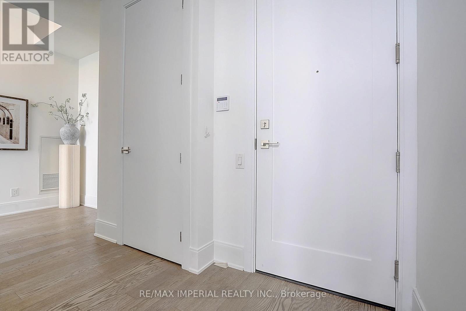 4907 - 50 Charles Street E, Toronto, Ontario  M4Y 0C3 - Photo 8 - C13522992