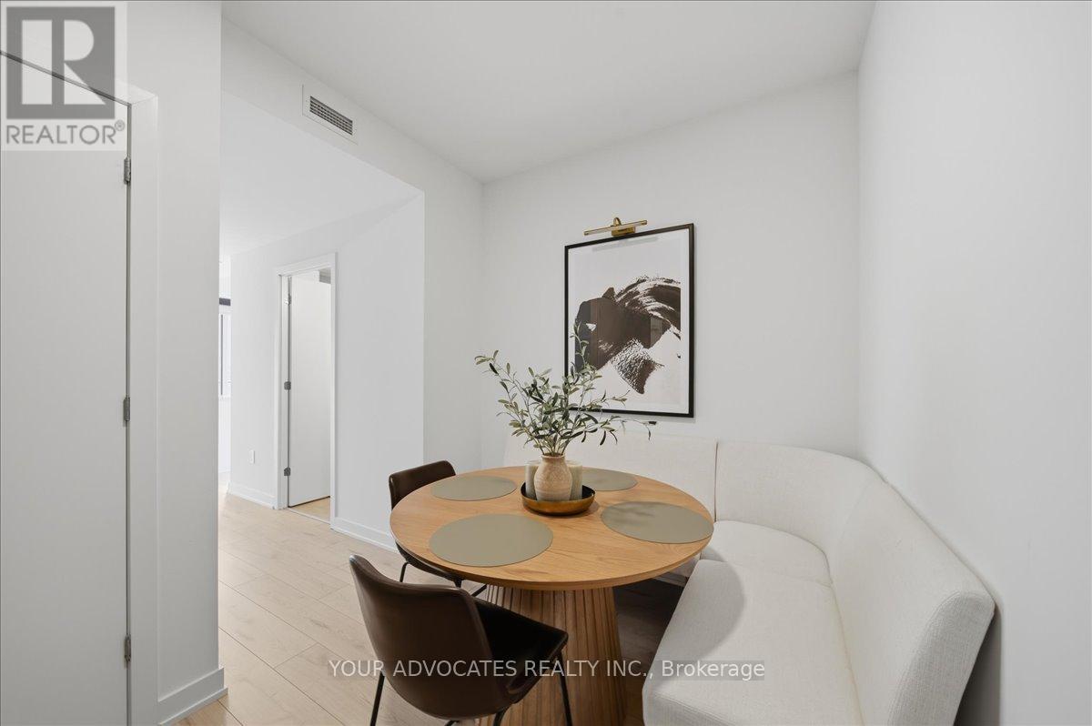 902 - 9 Tecumseth Street, Toronto, Ontario  M5G 3V4 - Photo 5 - C13523030