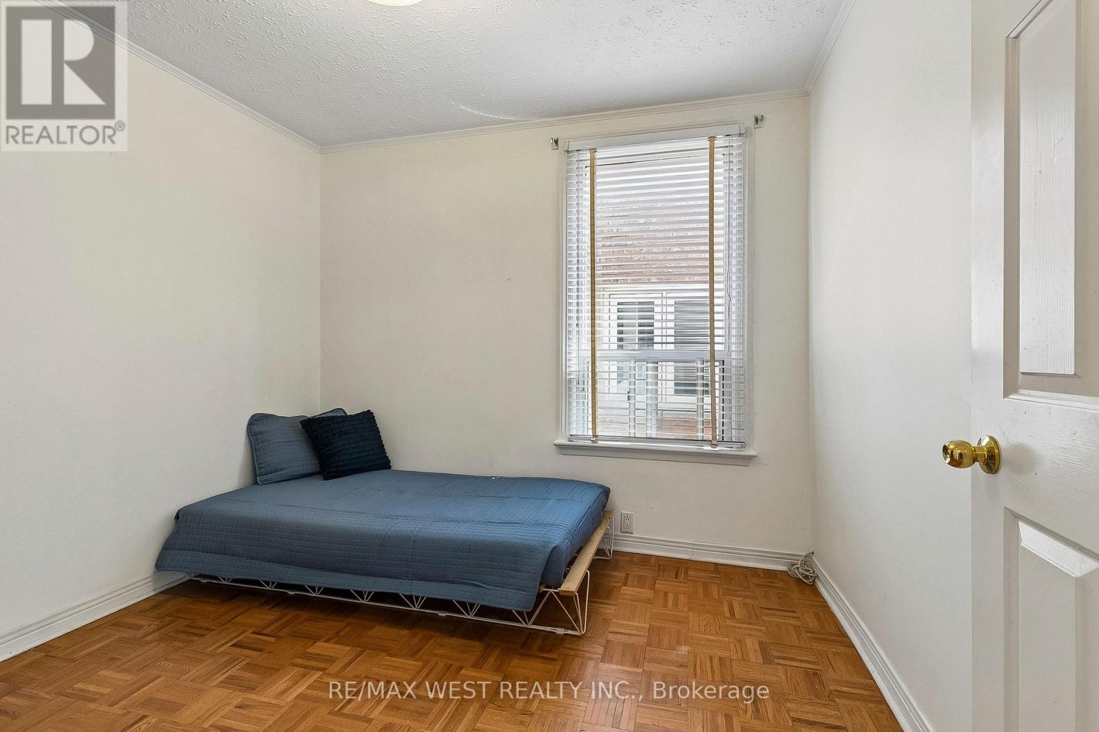 454 Brock Avenue, Toronto, Ontario  M6H 3N3 - Photo 15 - C13523056
