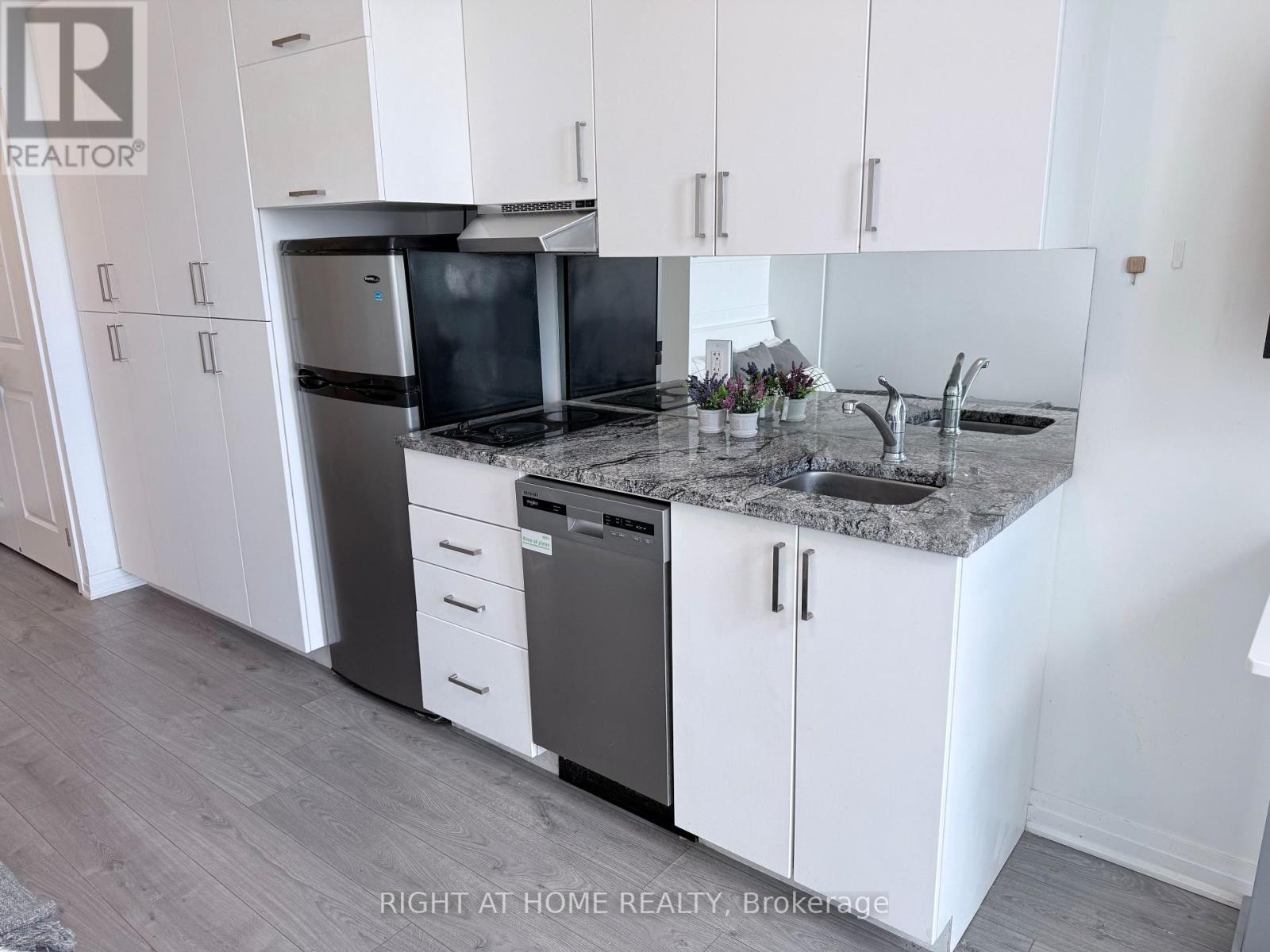 441 - 1900 Simcoe Street N, Oshawa, Ontario  L1G 0C1 - Photo 3 - E13522990