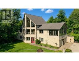156 HARBOUR BEACH DRIVE, Meaford, Ontario