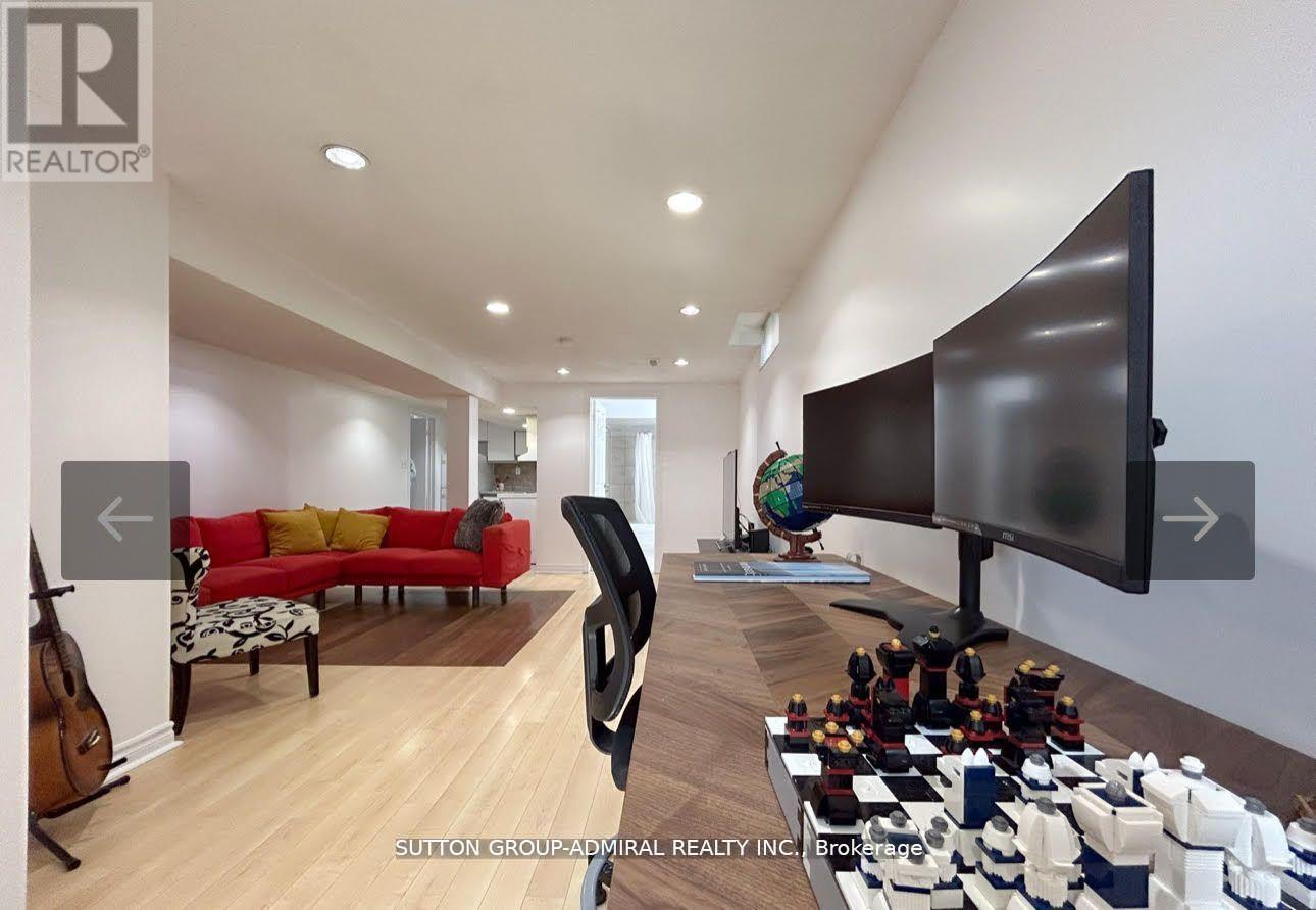 Basement - 4 Mather Court, Vaughan, Ontario  L4J 3A8 - Photo 5 - N13423436