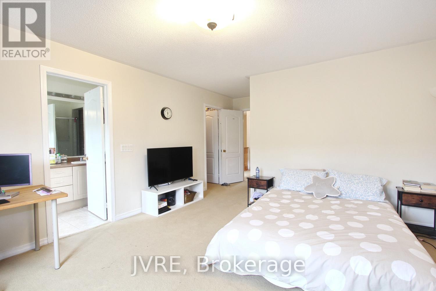 3118 Cabano Crescent, Mississauga, Ontario  L5M 0C4 - Photo 16 - W13514314