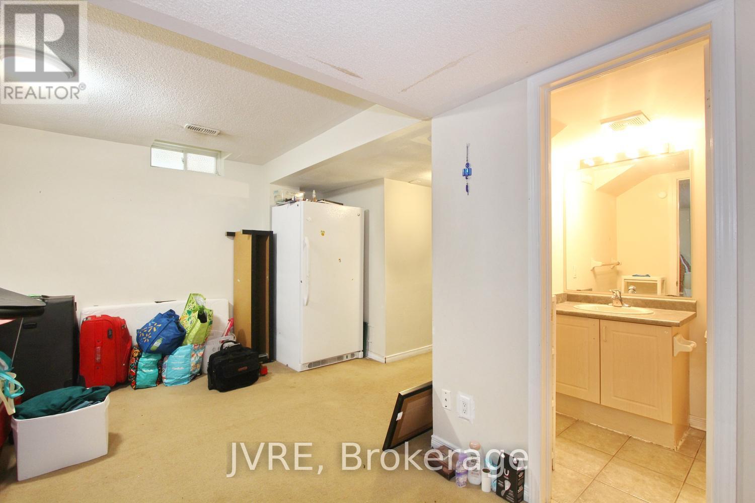 3118 Cabano Crescent, Mississauga, Ontario  L5M 0C4 - Photo 14 - W13514314