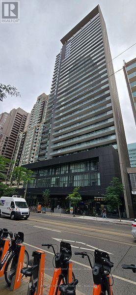 508 - 770 BAY STREET, Toronto, Ontario