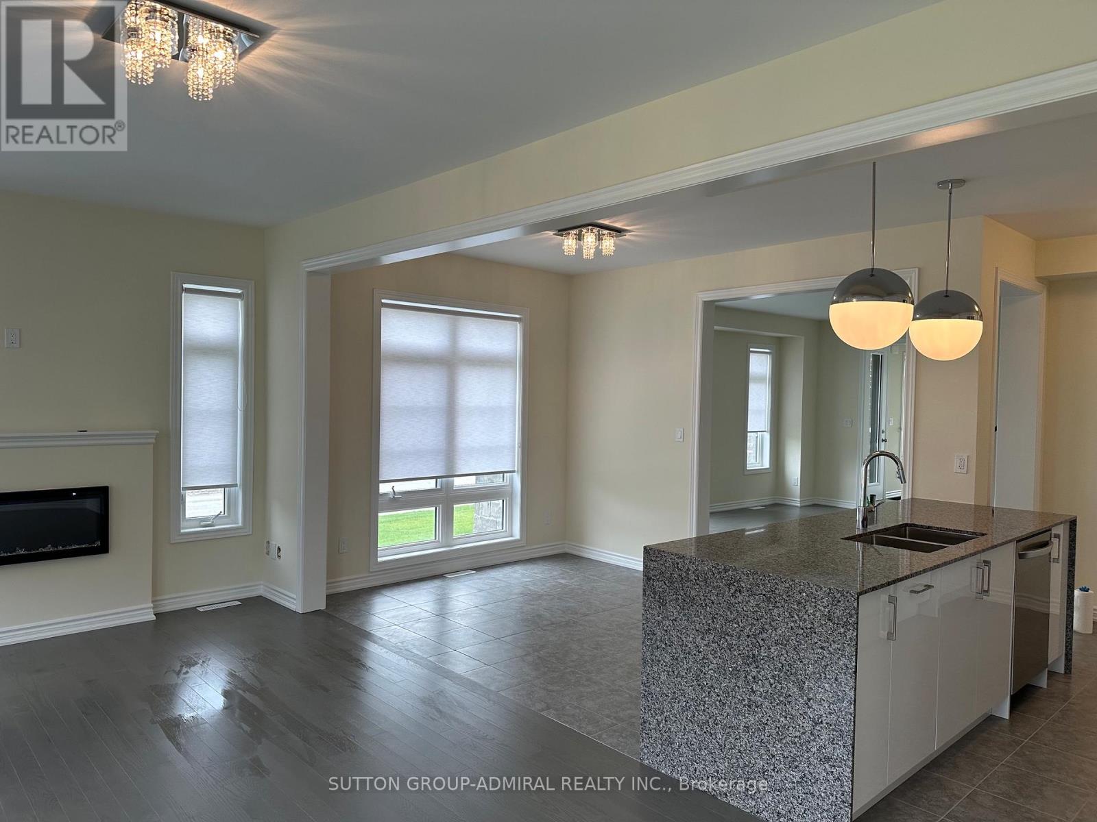 2 Bovey Street, Whitby, Ontario  L1P 0M7 - Photo 19 - E13523106