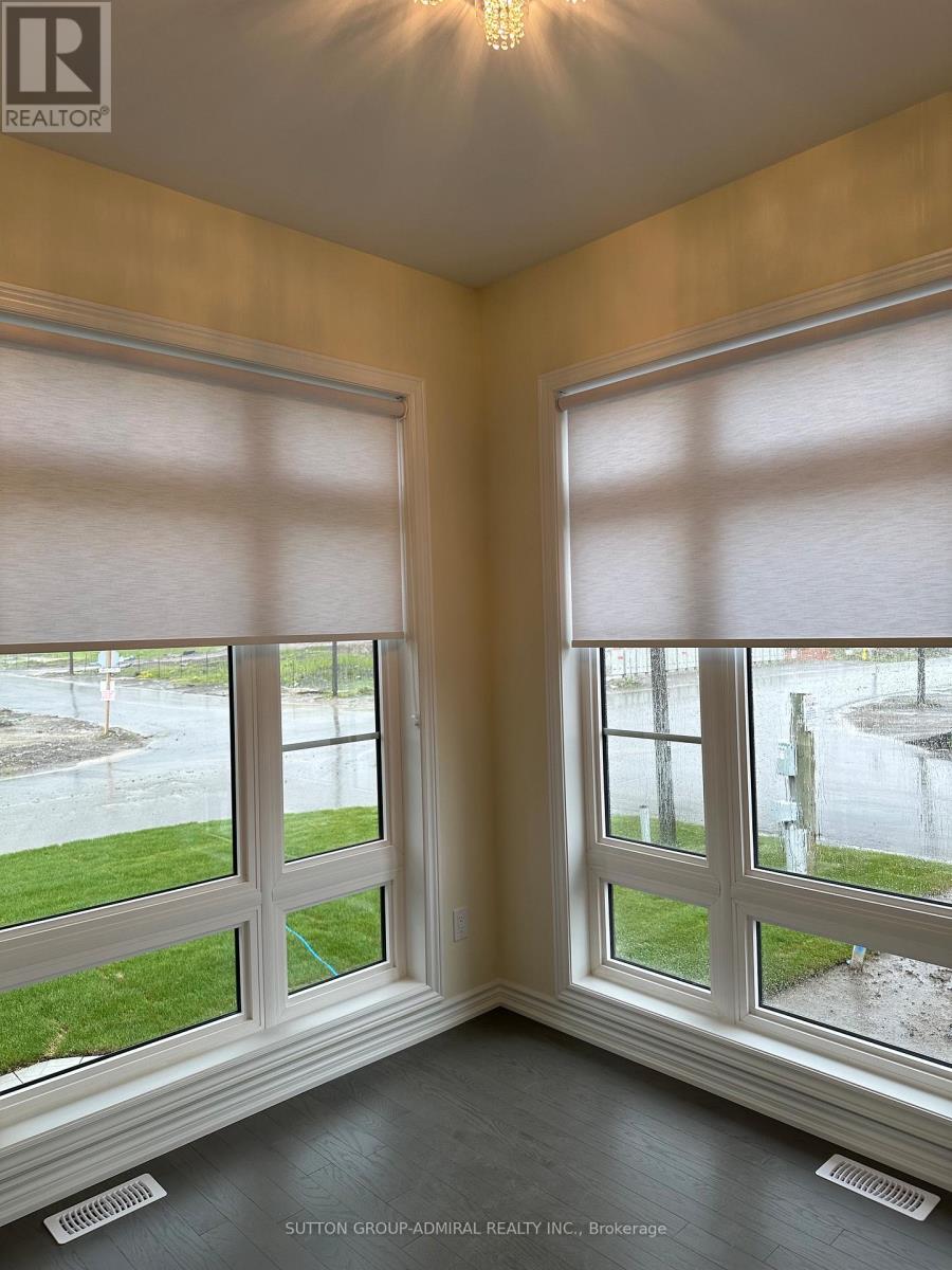 2 Bovey Street, Whitby, Ontario  L1P 0M7 - Photo 3 - E13523106