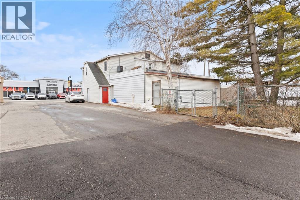 1530 Niagara Stone Road, Niagara-On-The-Lake, Ontario  L0S 1J0 - Photo 4 - 40845261