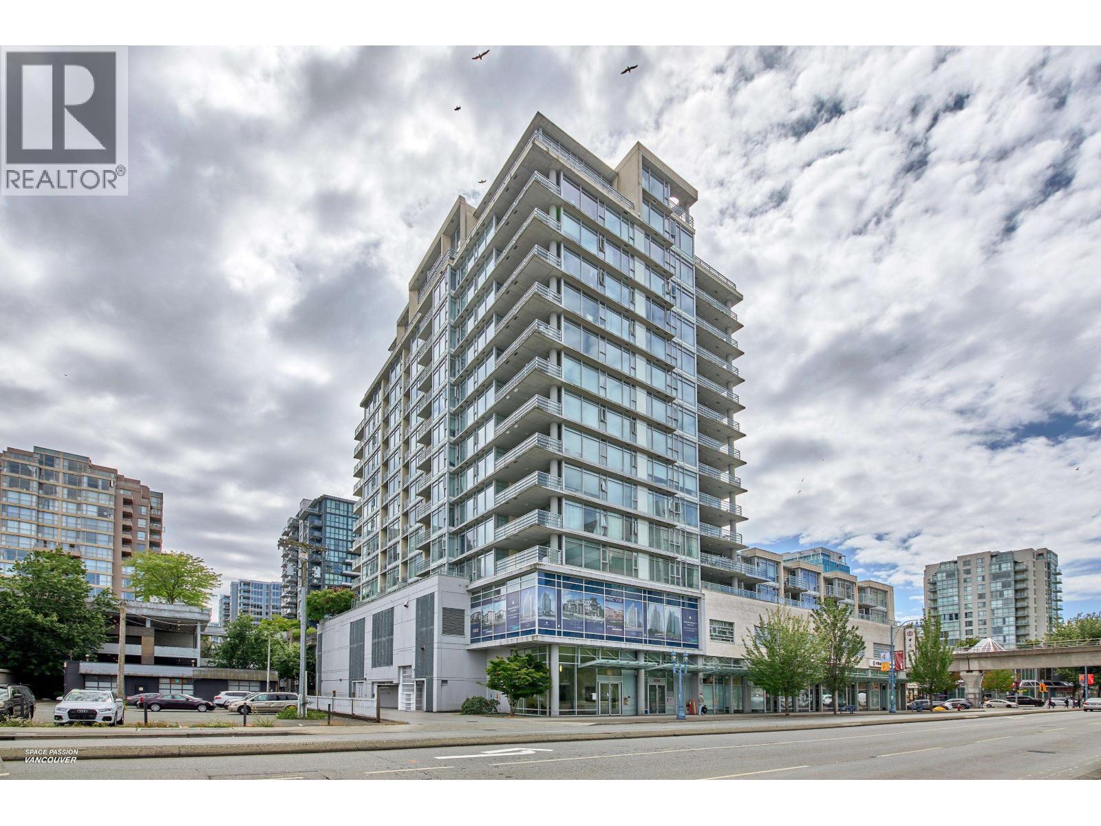1508 8068 WESTMINSTER HIGHWAY, Richmond, British Columbia