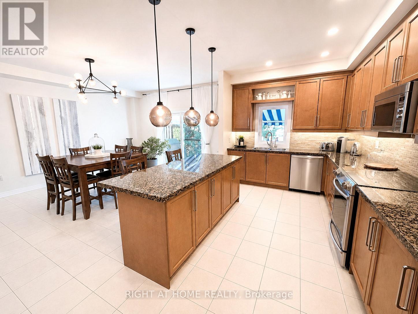 10 - 8900 Bathurst Street, Vaughan, Ontario  L4J 8A7 - Photo 10 - N13491226