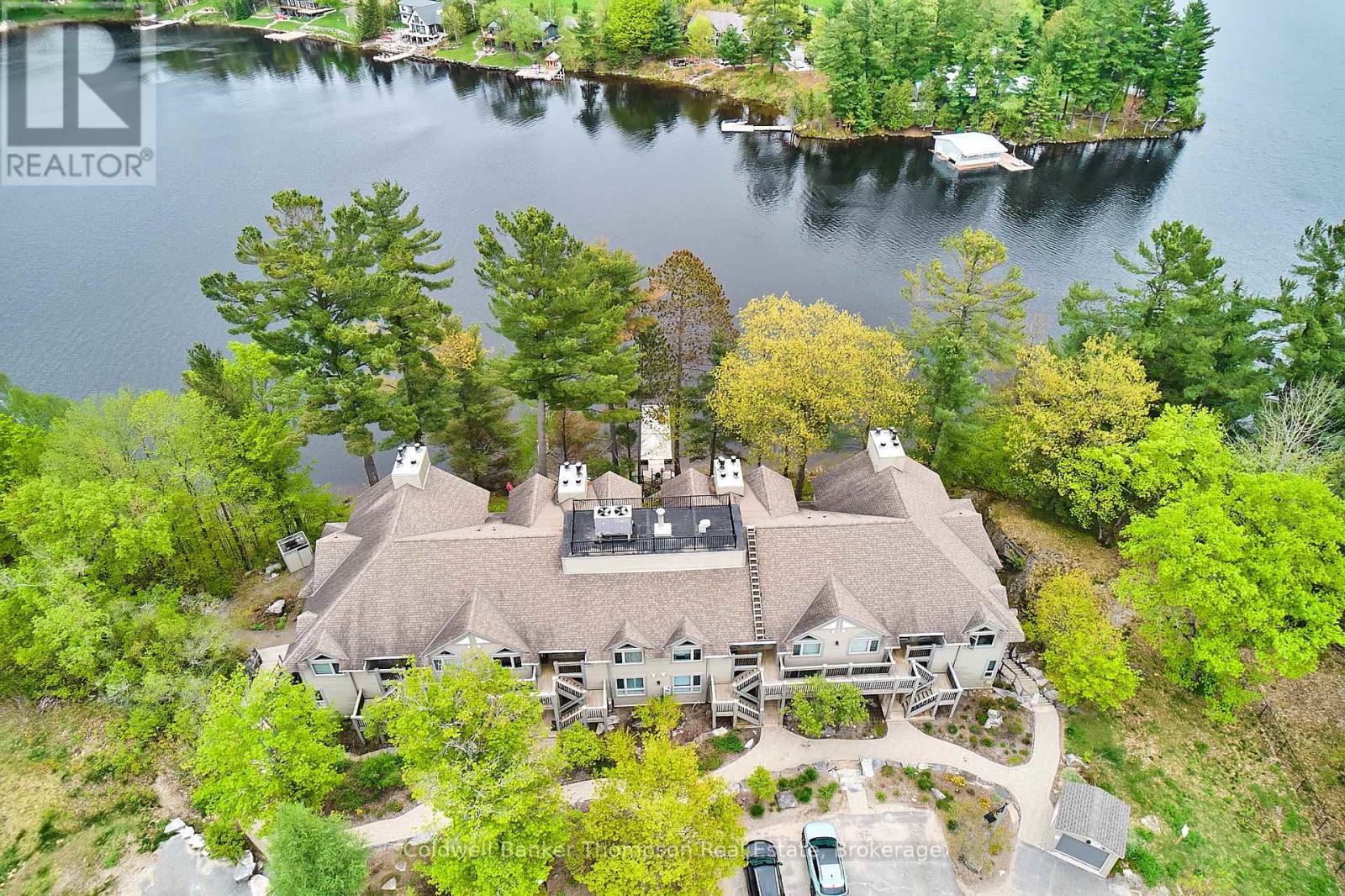 5811 GRANDVIEW SIGNATURE DRIVE, Huntsville, Ontario