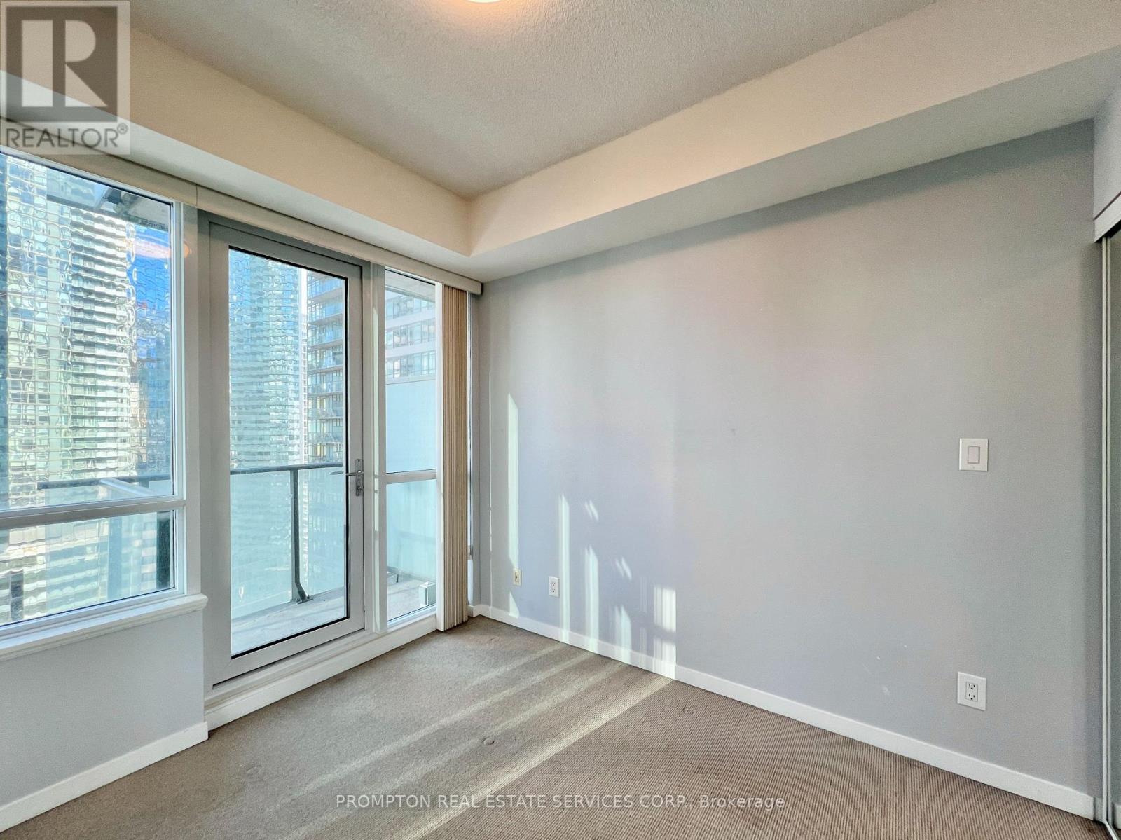 1910 - 65 Bremner Boulevard, Toronto, Ontario  M5J 0A7 - Photo 11 - C13523180