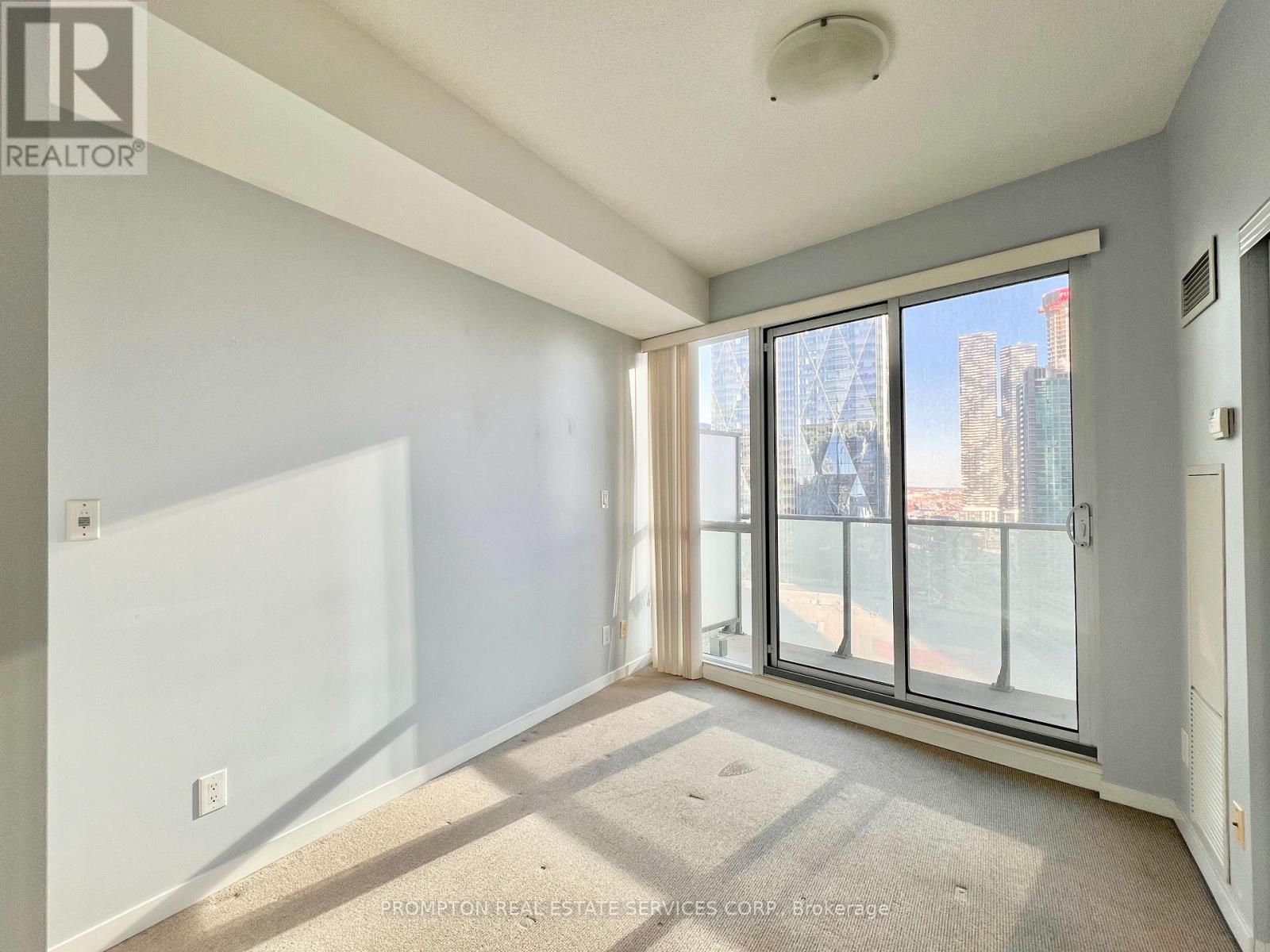 1910 - 65 Bremner Boulevard, Toronto, Ontario  M5J 0A7 - Photo 18 - C13523180