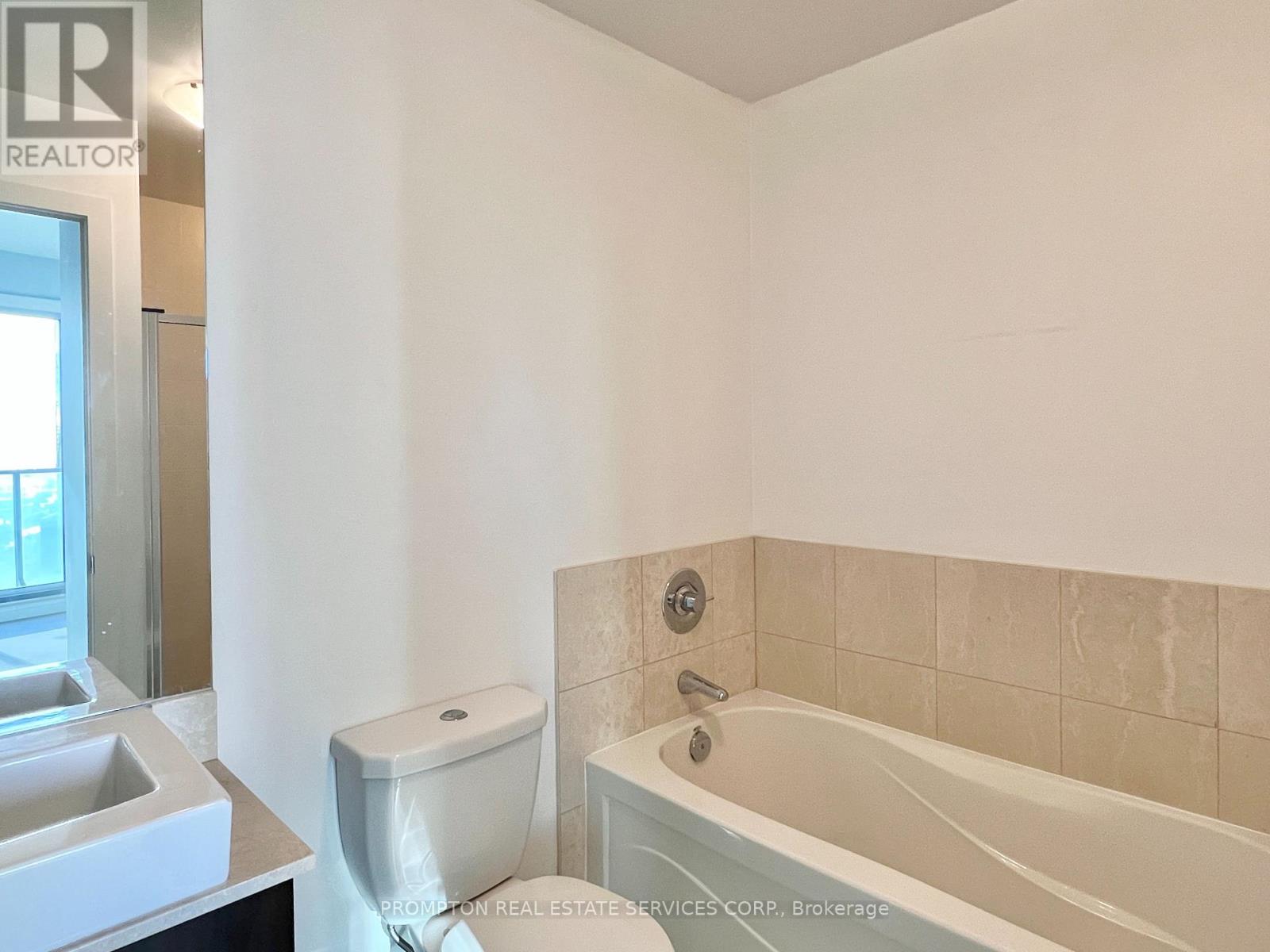 1910 - 65 Bremner Boulevard, Toronto, Ontario  M5J 0A7 - Photo 23 - C13523180