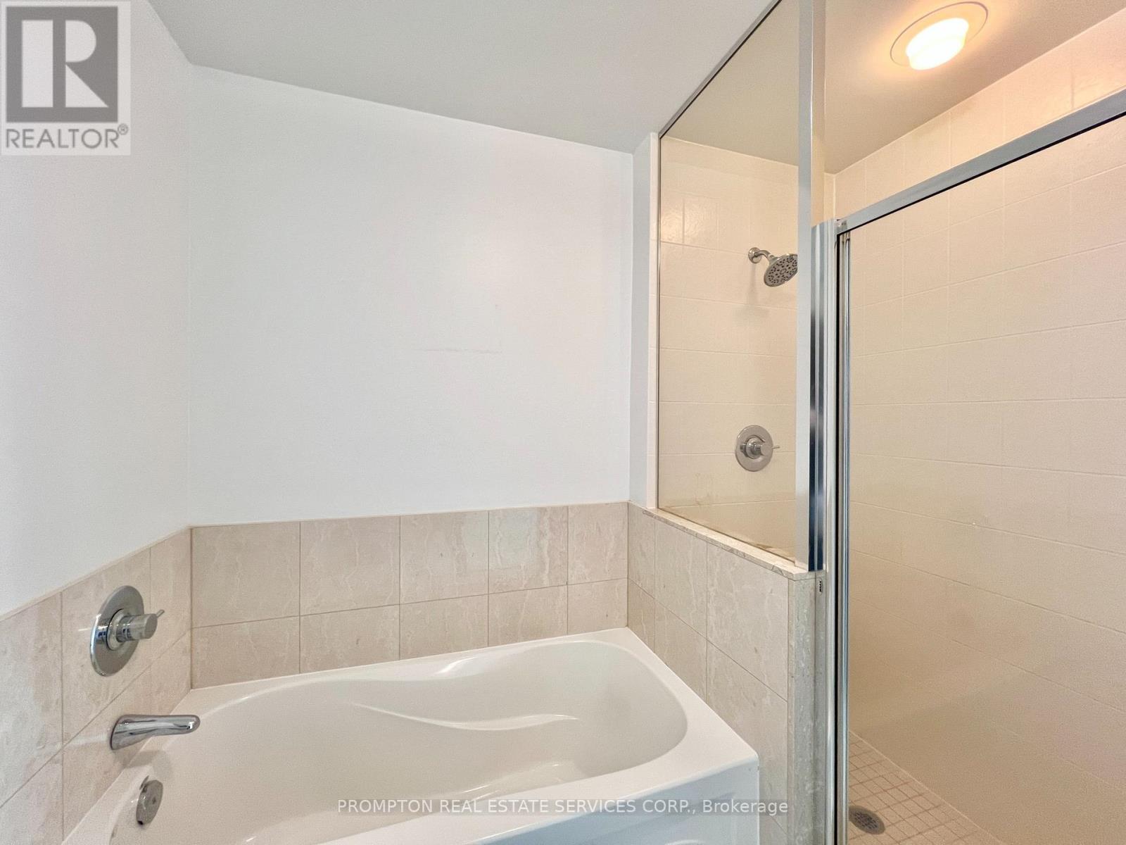 1910 - 65 Bremner Boulevard, Toronto, Ontario  M5J 0A7 - Photo 24 - C13523180