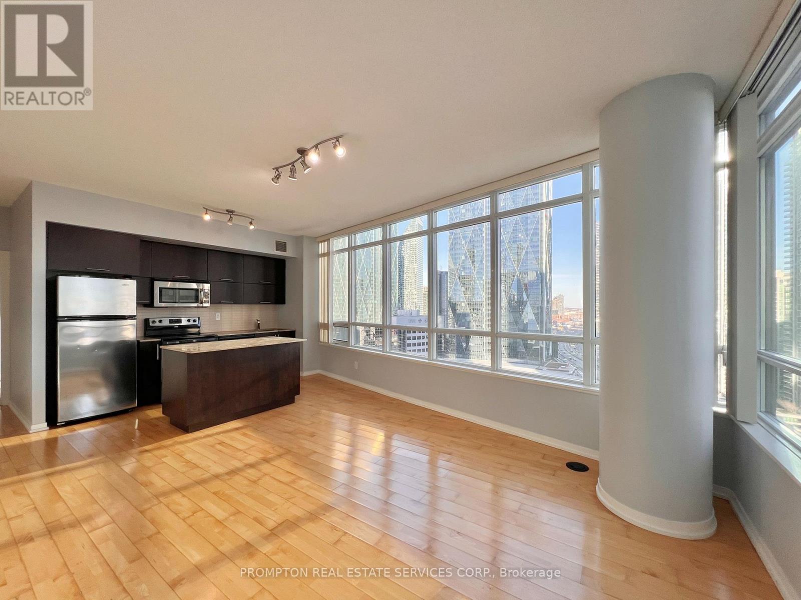 1910 - 65 Bremner Boulevard, Toronto, Ontario  M5J 0A7 - Photo 6 - C13523180