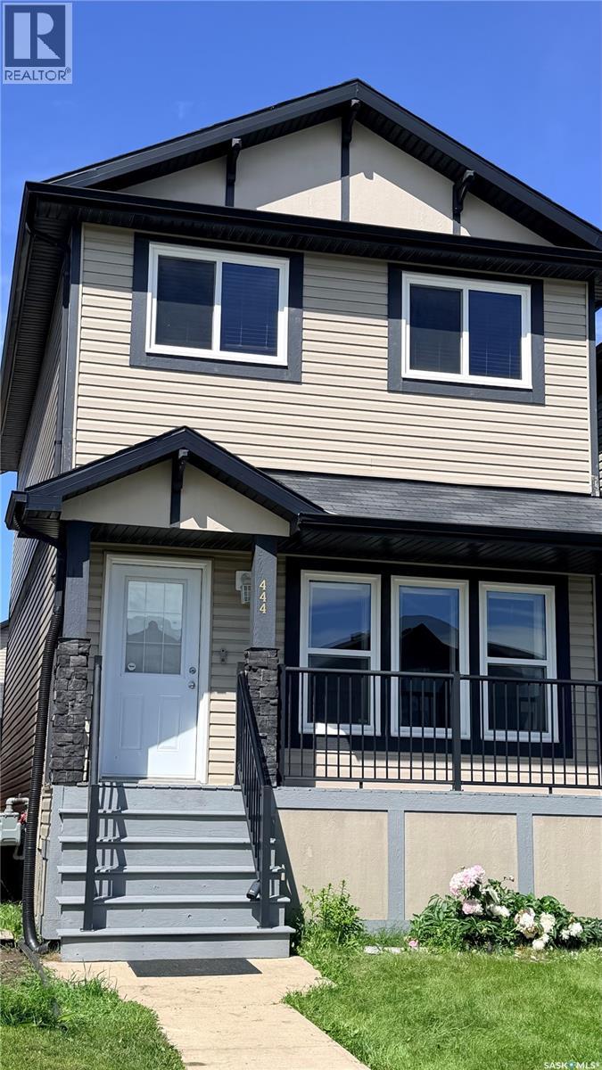 444 Coad Manor, Saskatoon, Saskatchewan  S7R 0K2 - Photo 2 - SK039828