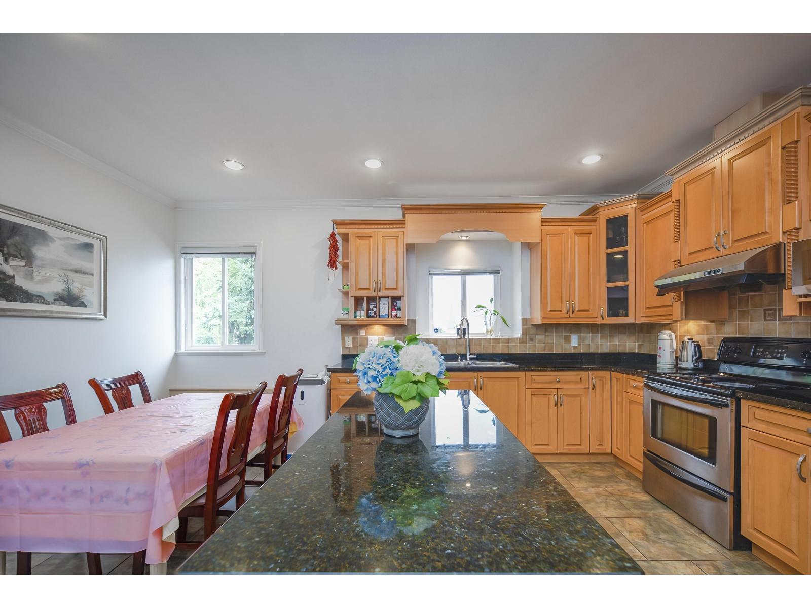 10229 122 Street, Surrey, British Columbia  V3V 4N1 - Photo 11 - R3142667