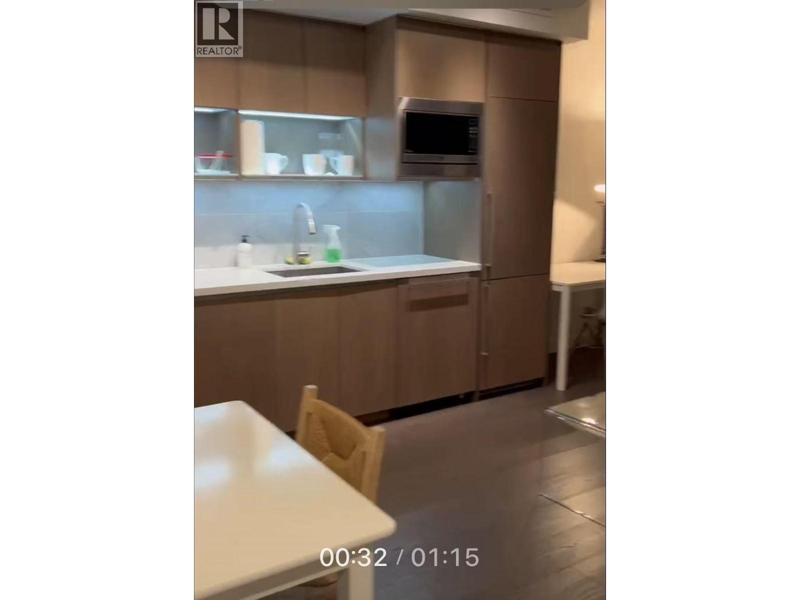 10XX 68 SMITHE STREET, vancouver, British Columbia