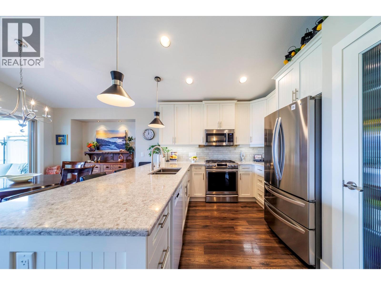 3942 Pine Valley Drive, Kelowna, British Columbia  V1X 8E5 - Photo 30 - 10393254